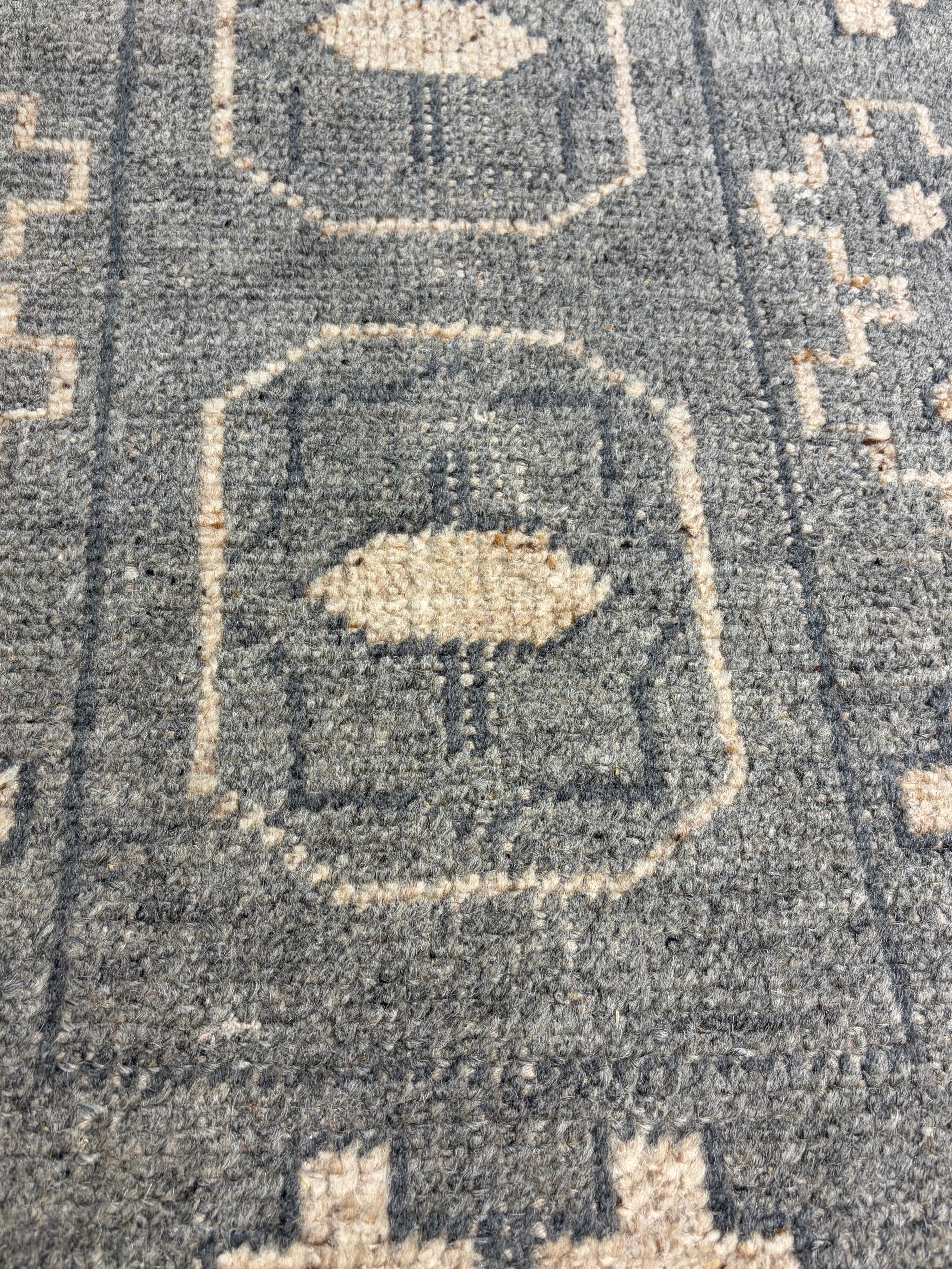 Kerri May 2x3 Hand-Knotted Oushak Rug