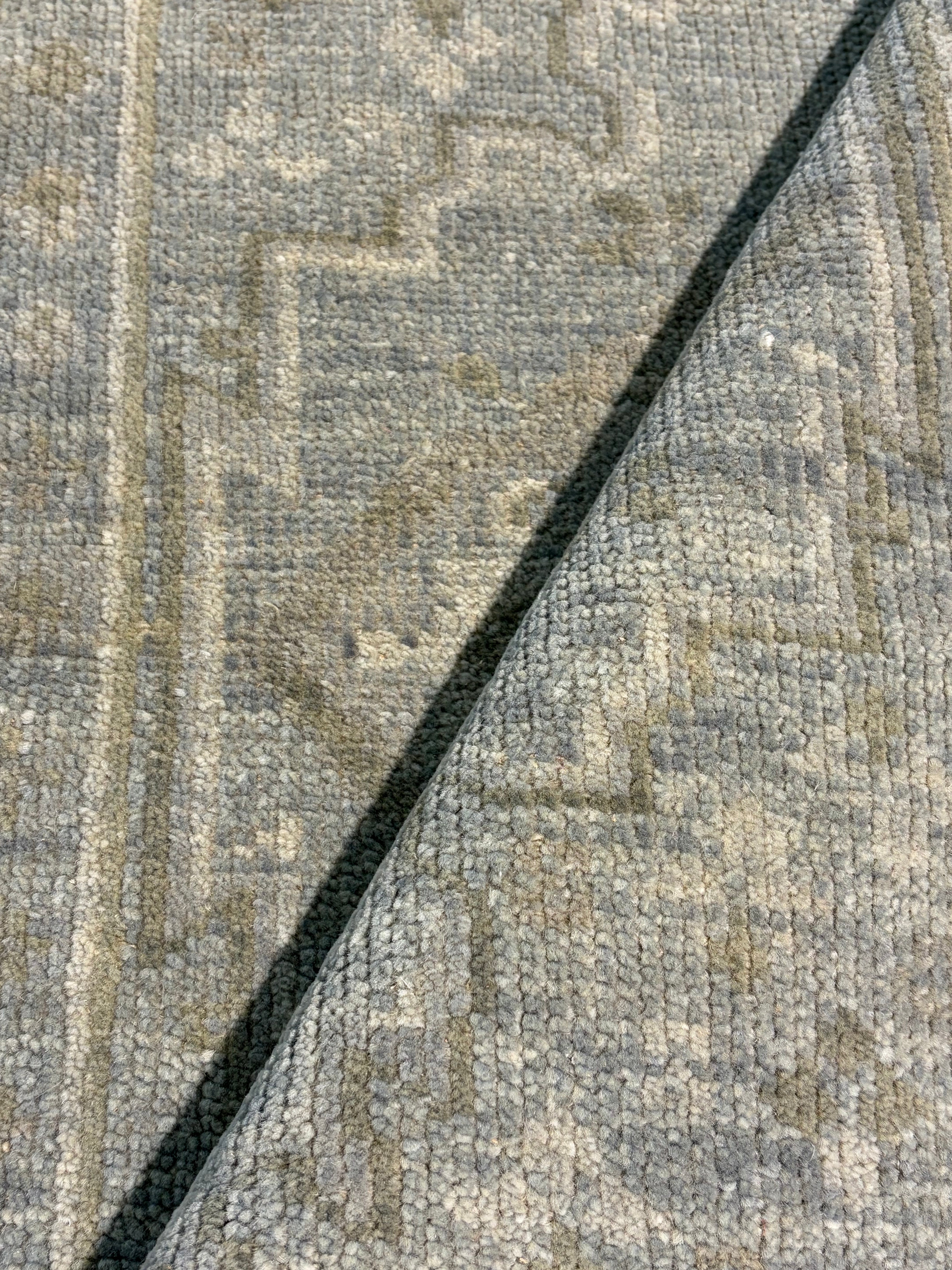 Monica Yelp 2x3 Hand-Knotted Oushak Rug