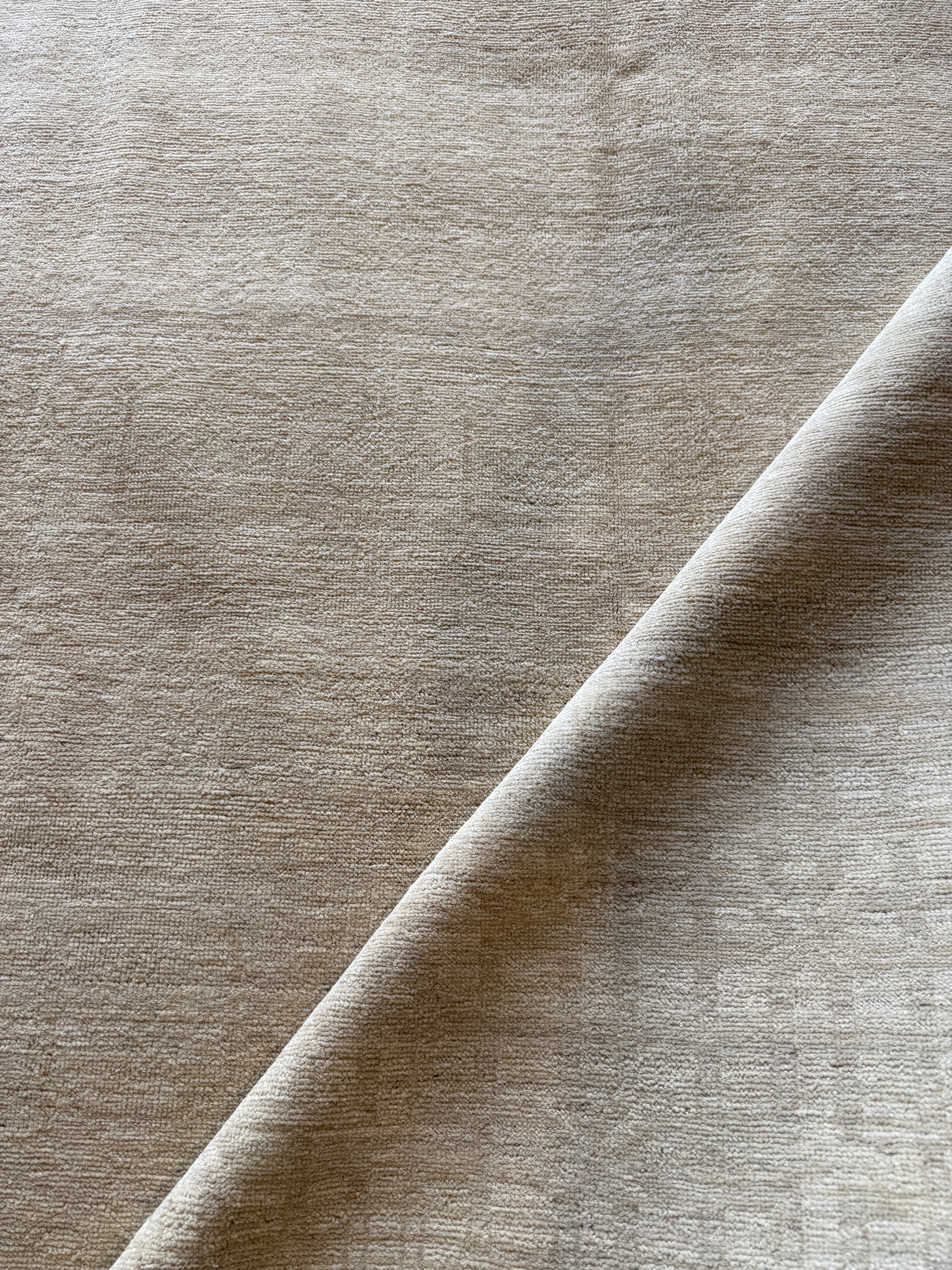Ashlee Bryant 8x9.9 Cream Hand-Knotted Oushak Rug