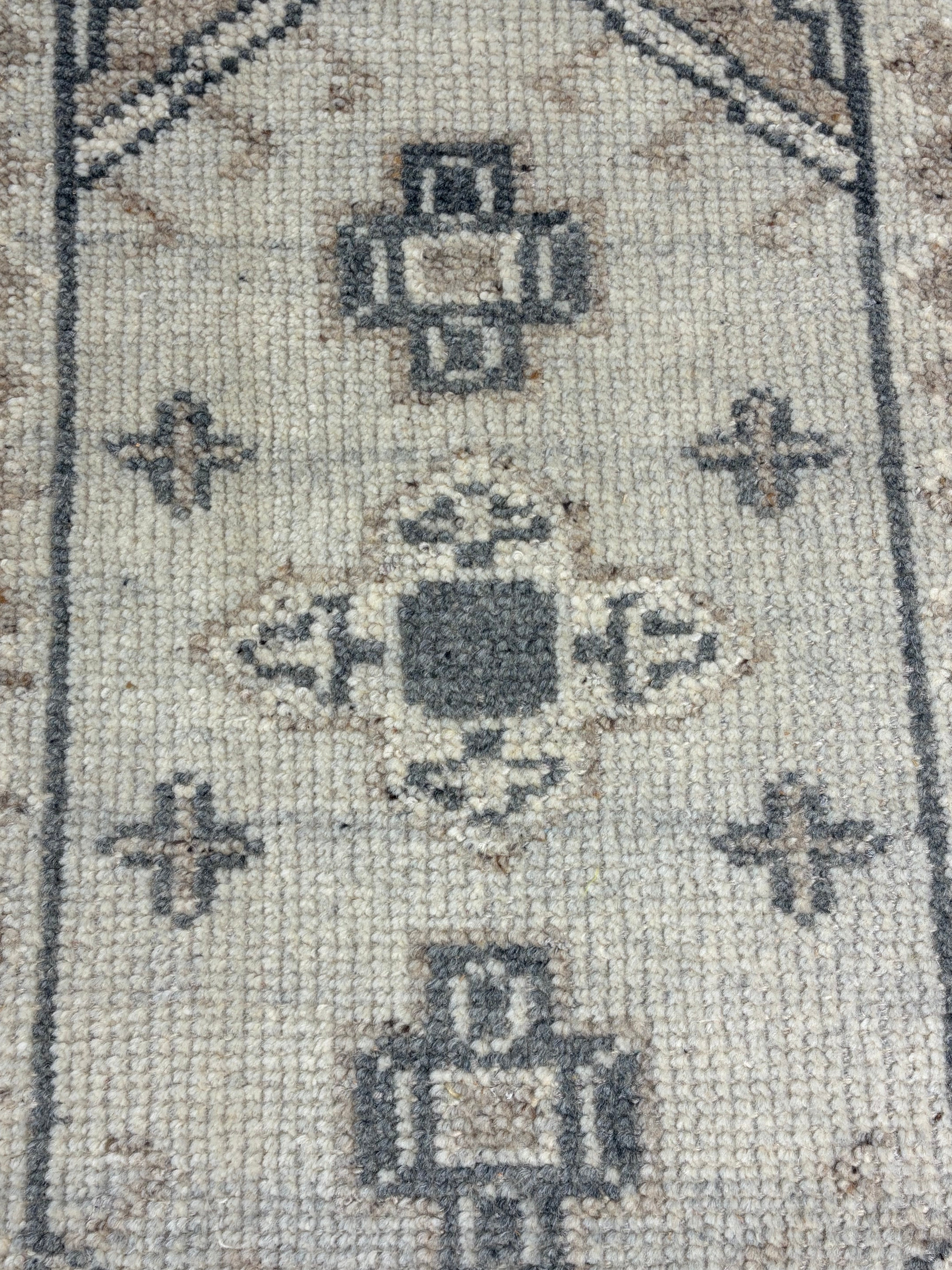 Georgia Allen 2x3 Hand-Knotted Oushak Rug