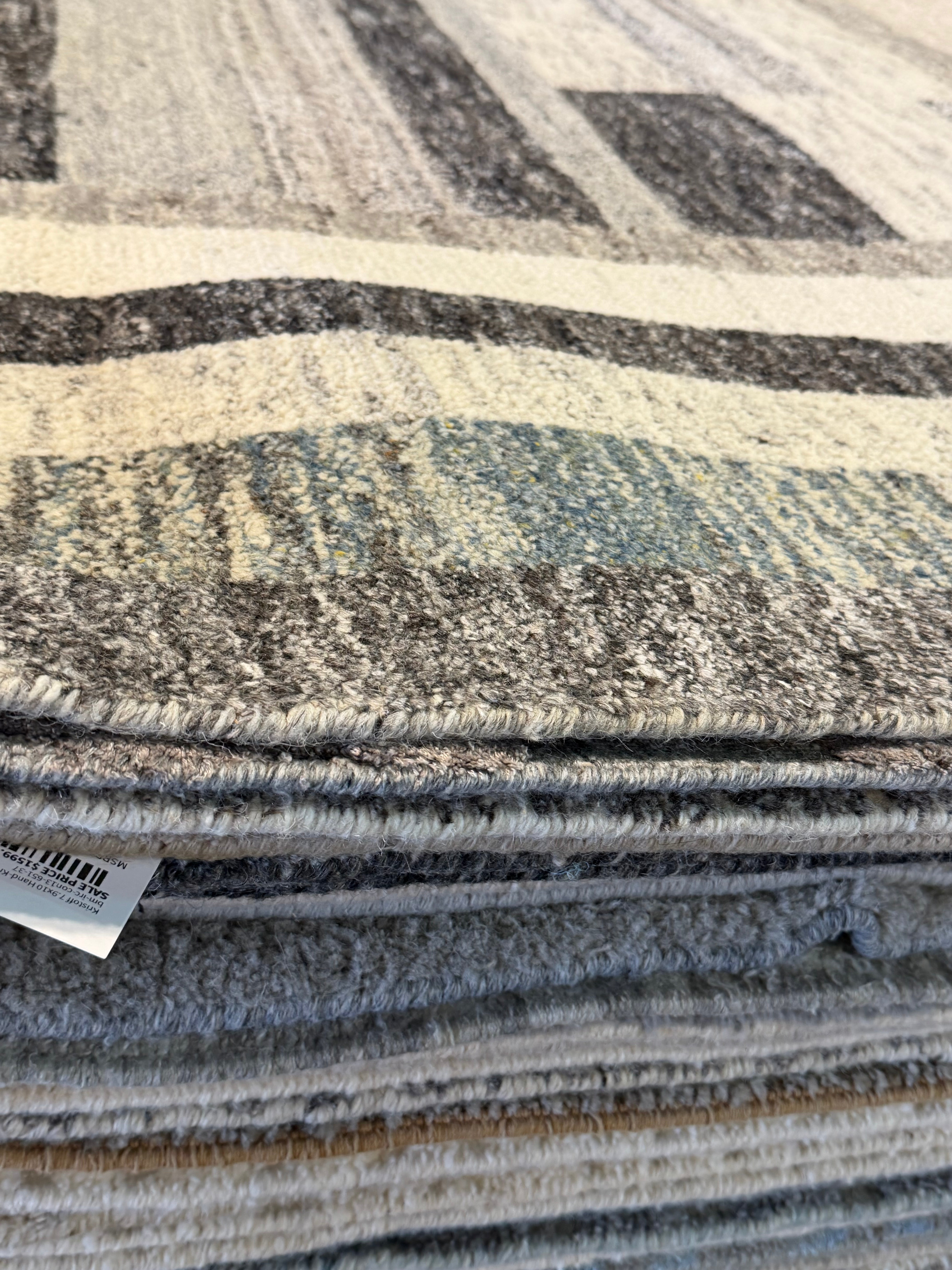 Dr. Hasseldorf 7.9x10 Hand-Knotted Brown & Beige Geometrical
