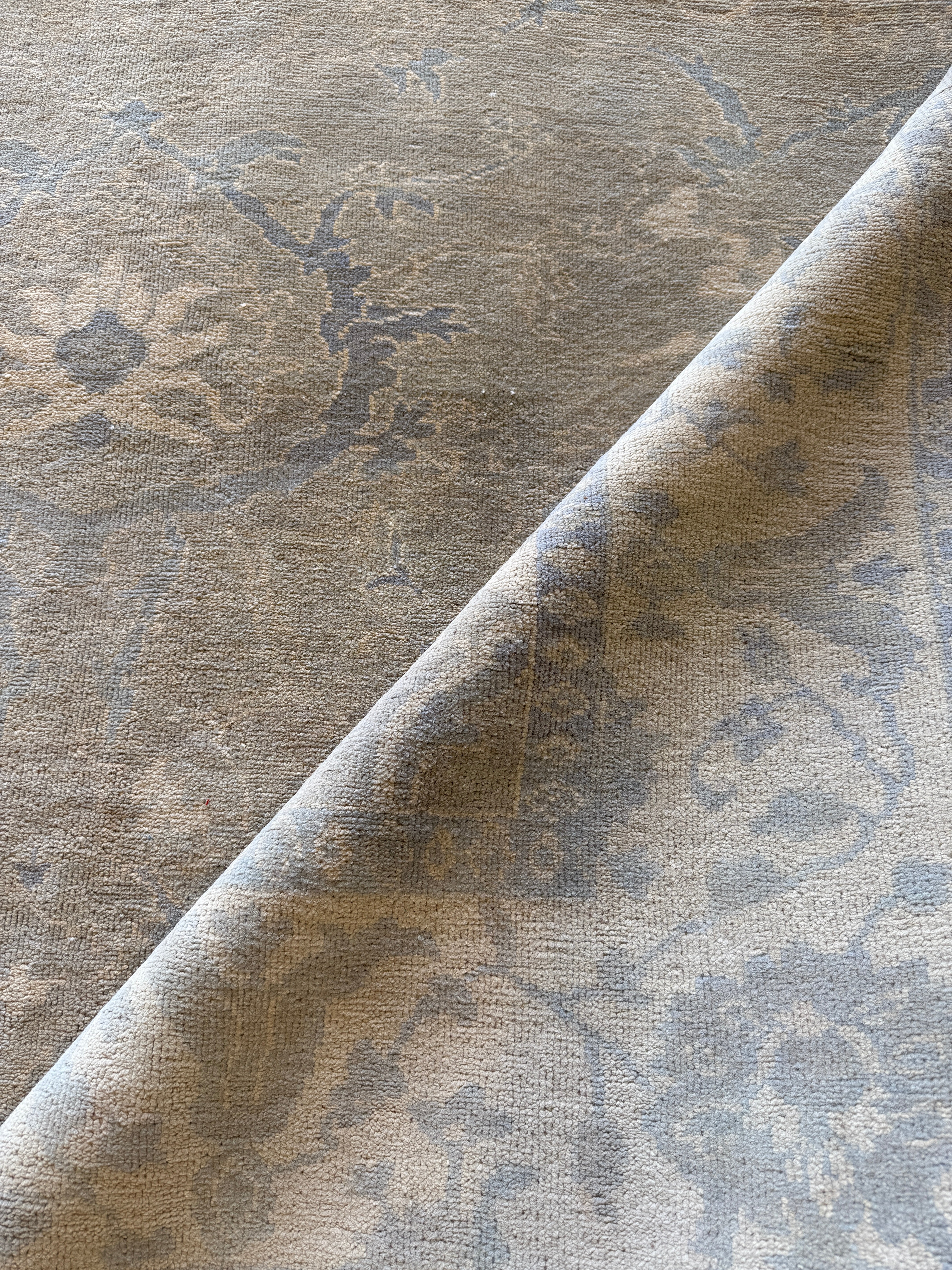 Eva Josephine 7.9x9.9 Beige and Ivory Hand-Knotted Oushak Rug