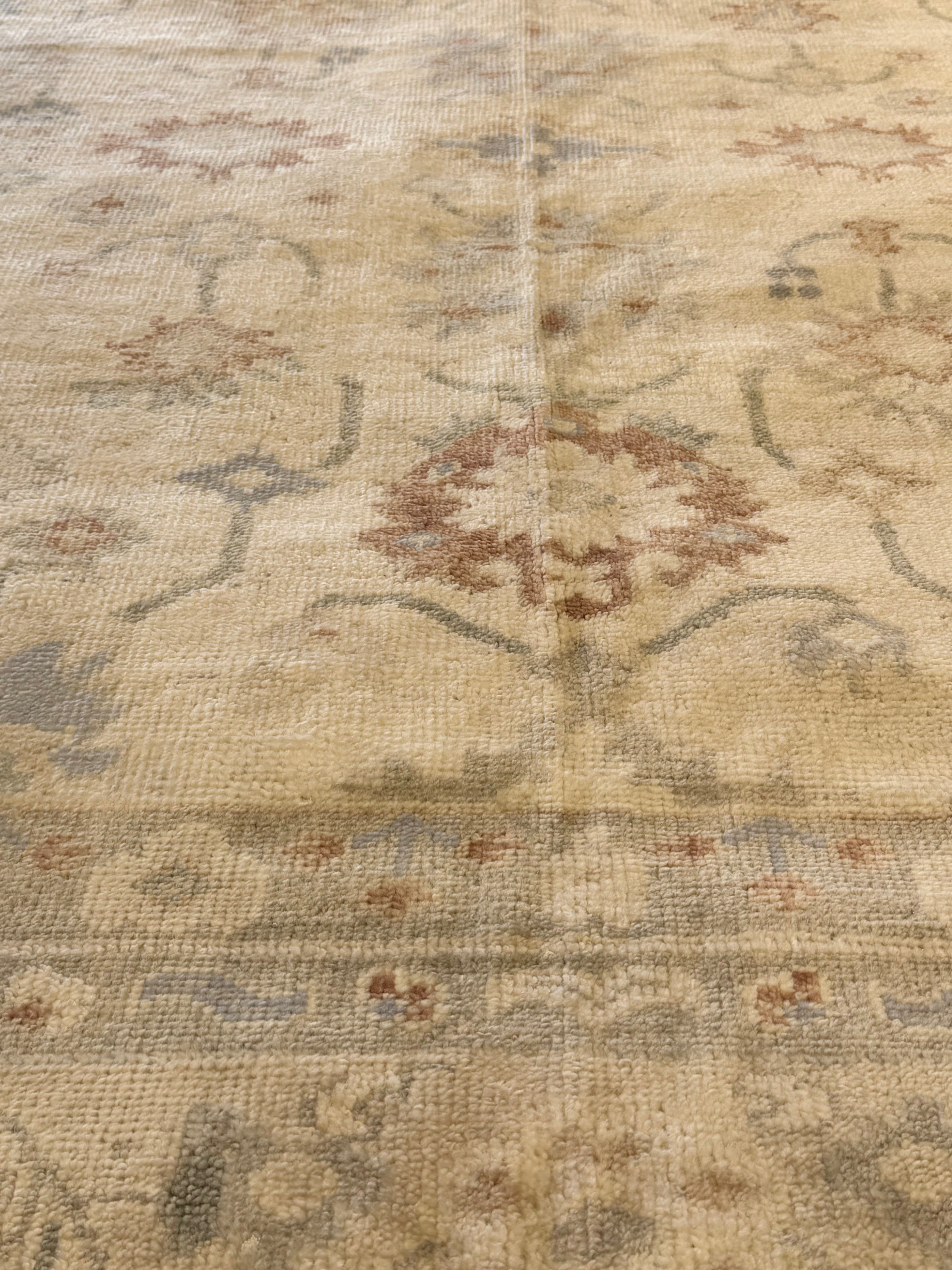 Lesley-Ann Brandt 8.3x10 Hand-Knotted Oushak Rug Ivory and Tan