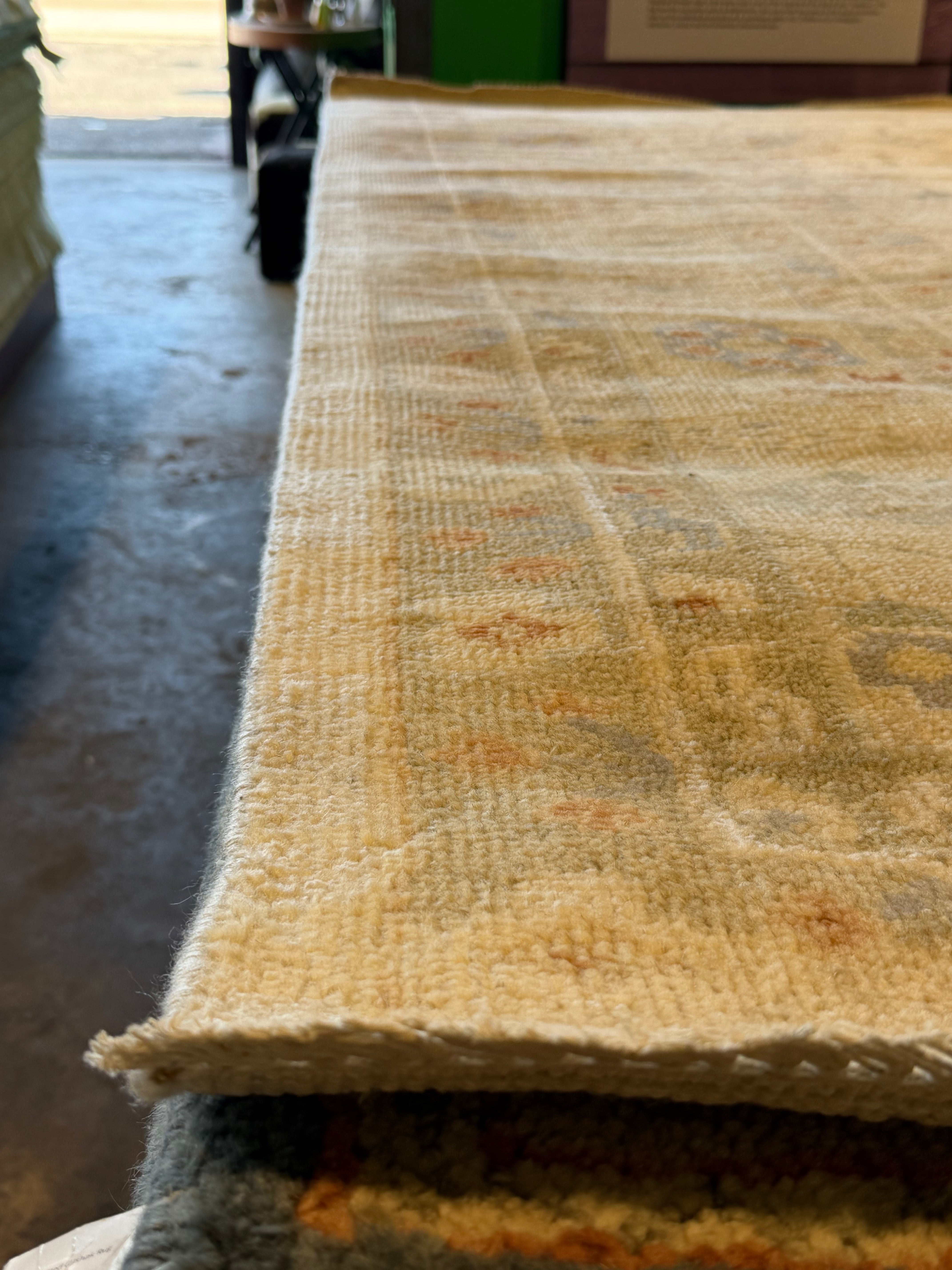 Lesley-Ann Brandt 8.3x10 Hand-Knotted Oushak Rug Ivory and Tan