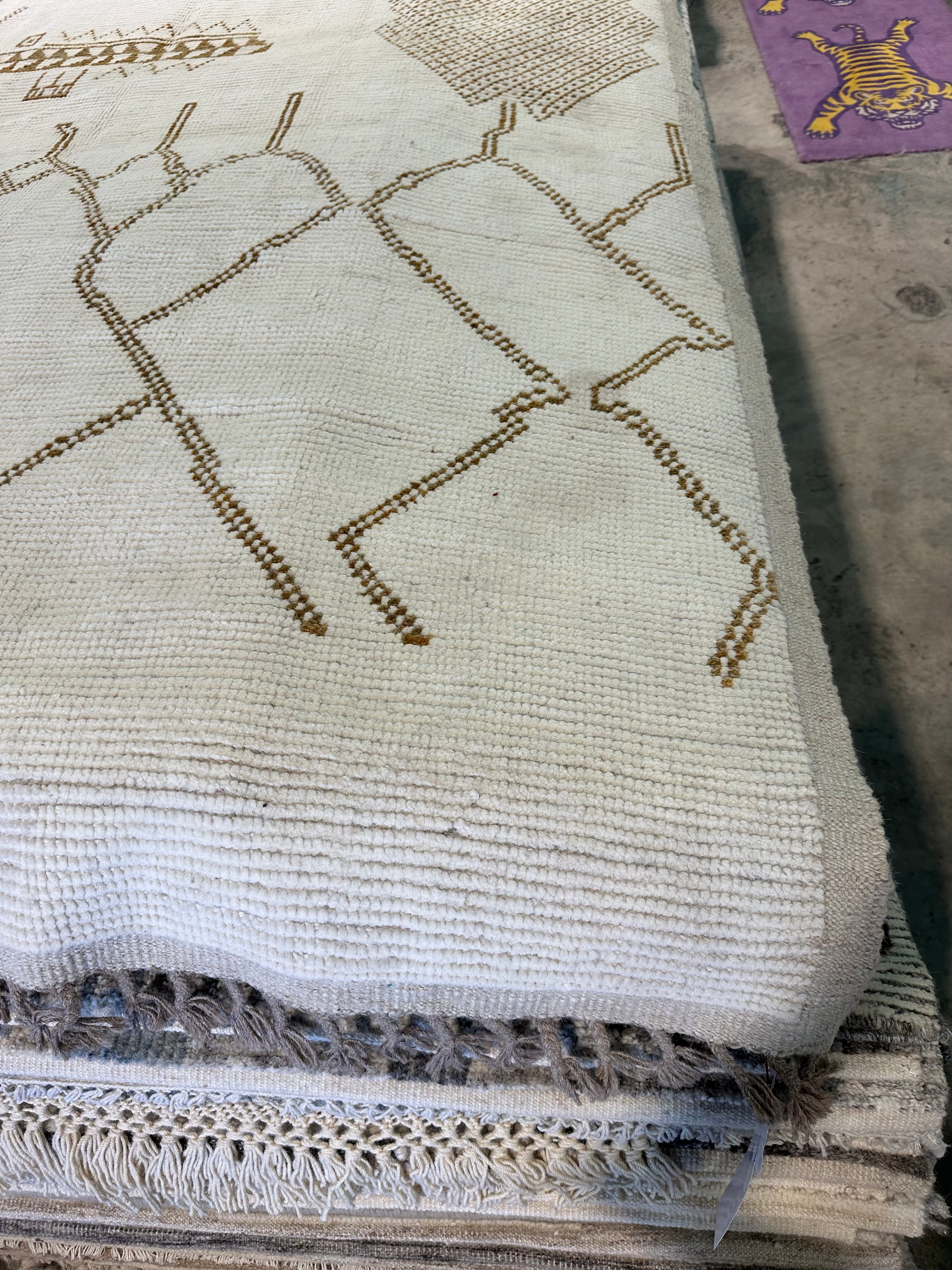 Carl Sandino Moreno 8.1x10.5 Cream Hand-Knotted Afghani Moroccan Style Rug