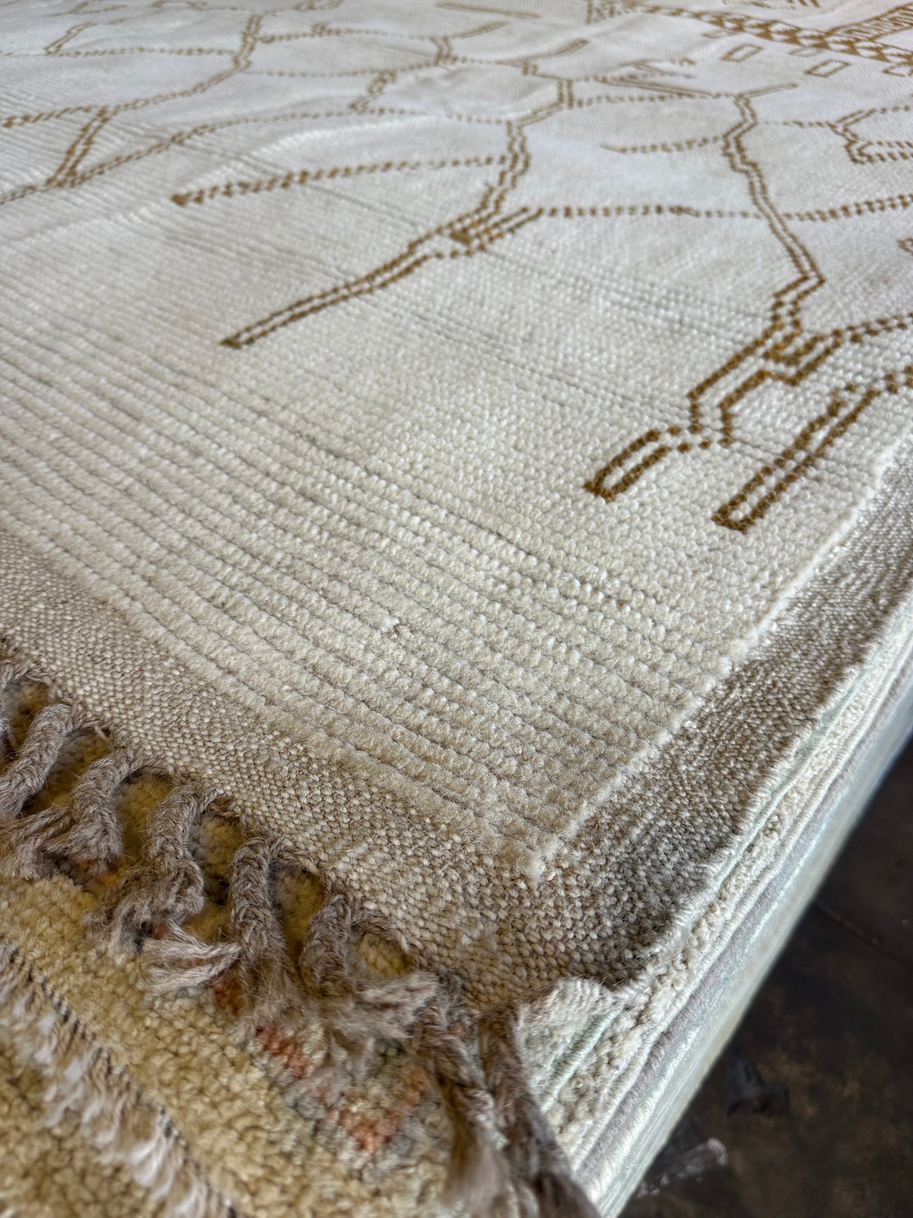 Dom Gabriel 8x8.2 Cream Hand-Knotted Afghani Moroccan Style Rug