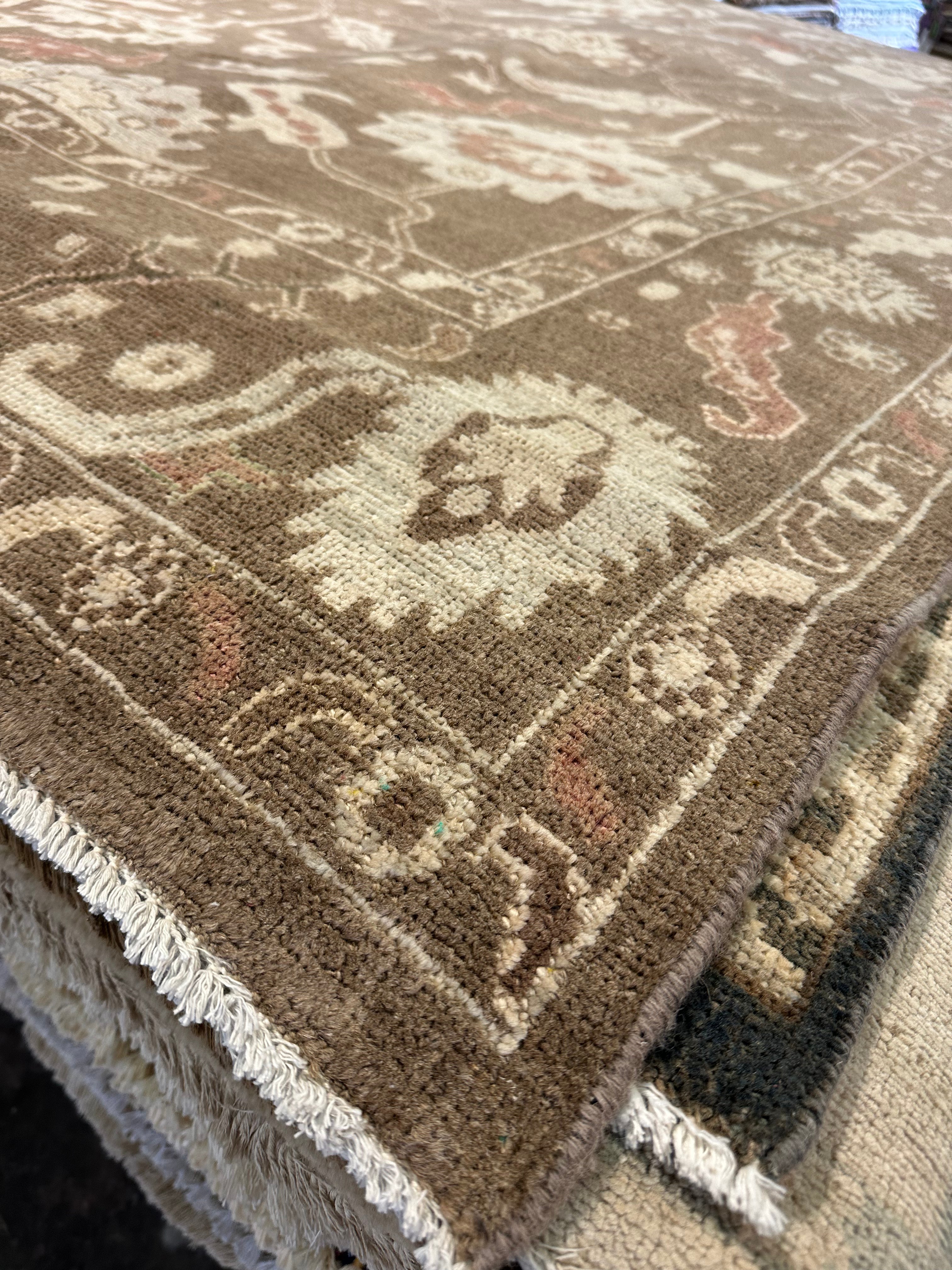 Mallory Amirault 5.9x8.10 Brown Whitewashed Hand-Knotted Oushak