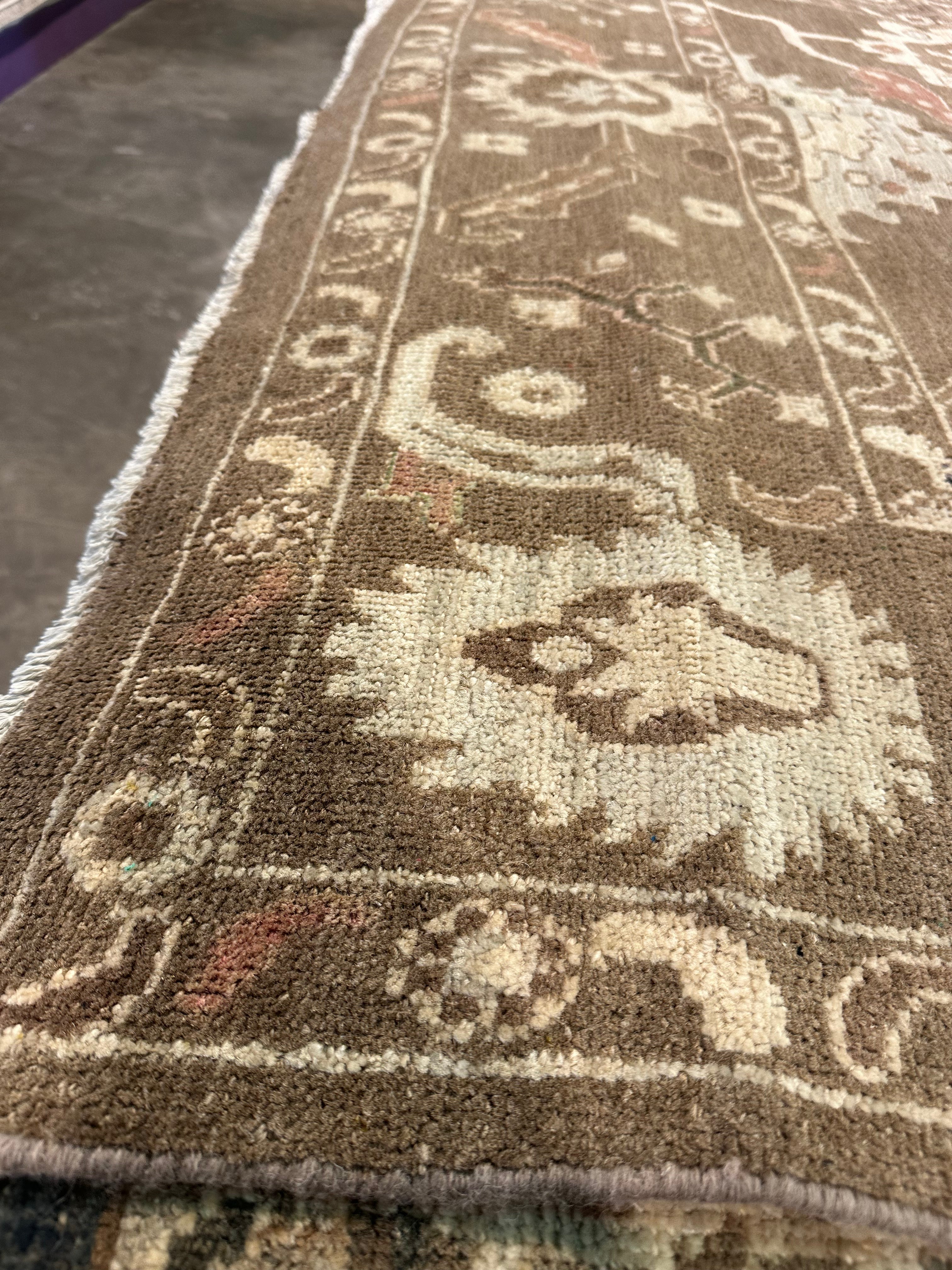 Mallory Amirault 5.9x8.10 Brown Whitewashed Hand-Knotted Oushak