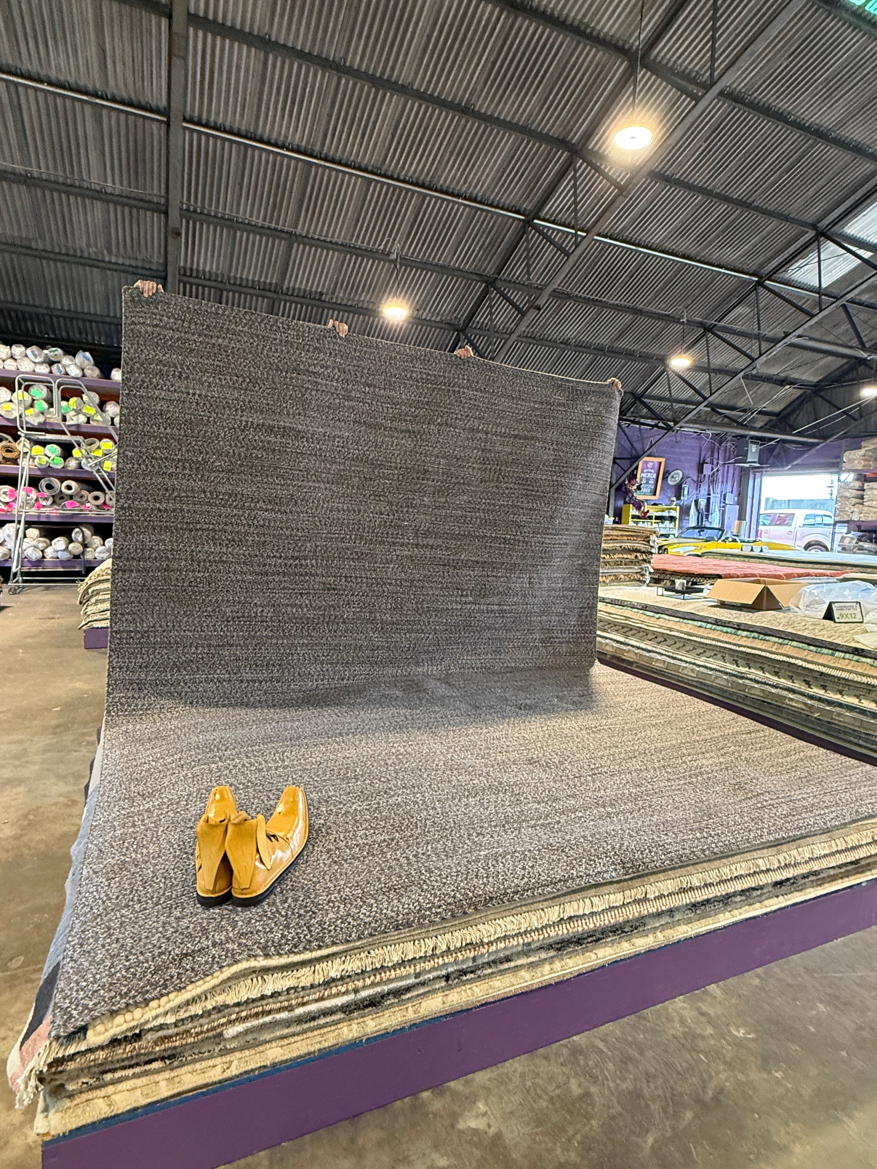 Arvin Handwoven Charcoal Textured Durrie (Multiple Sizes)