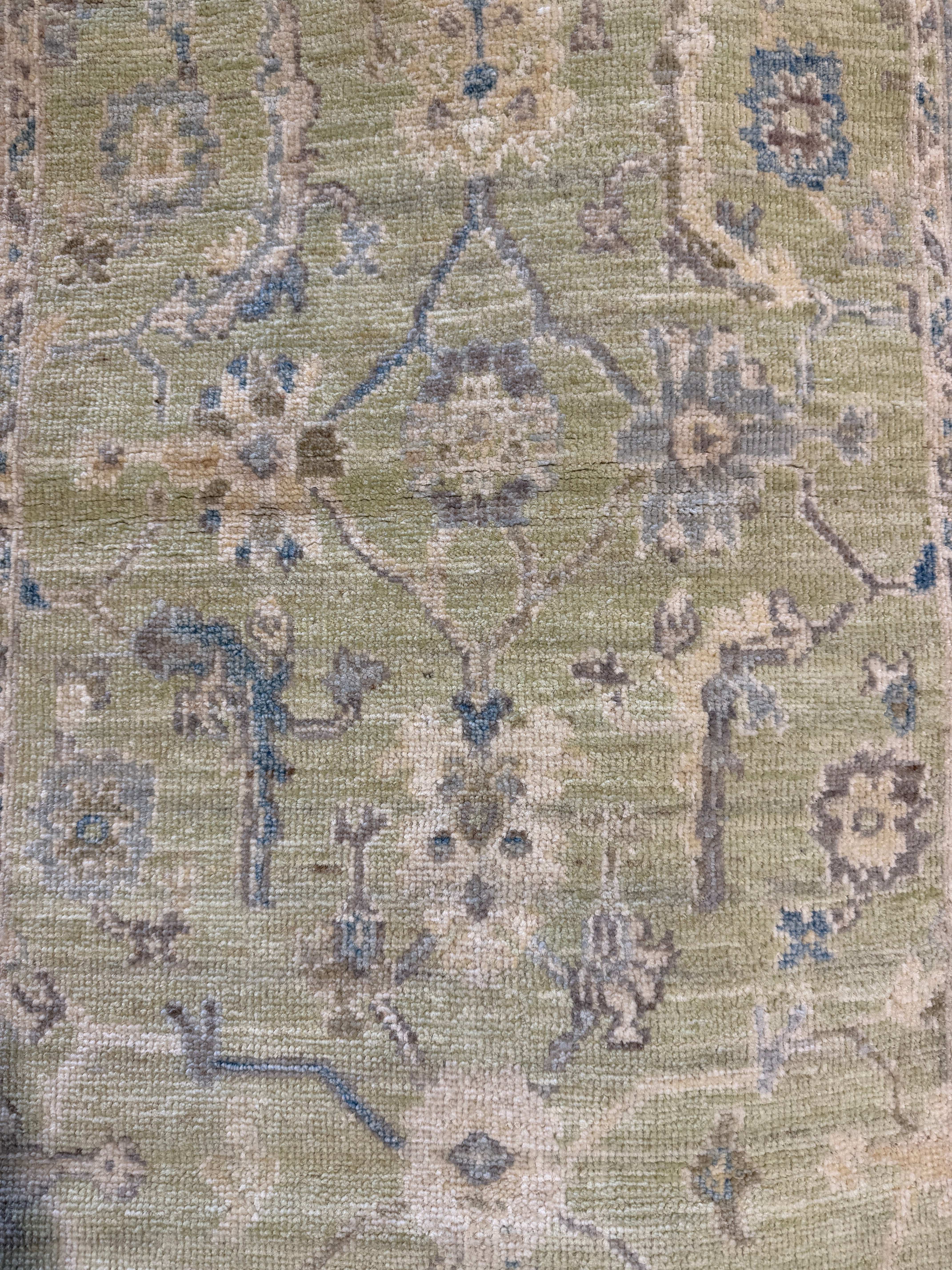 Lais Pedroso 2.10x4.11 Green Hand-Knotted Whitewashed Oushak