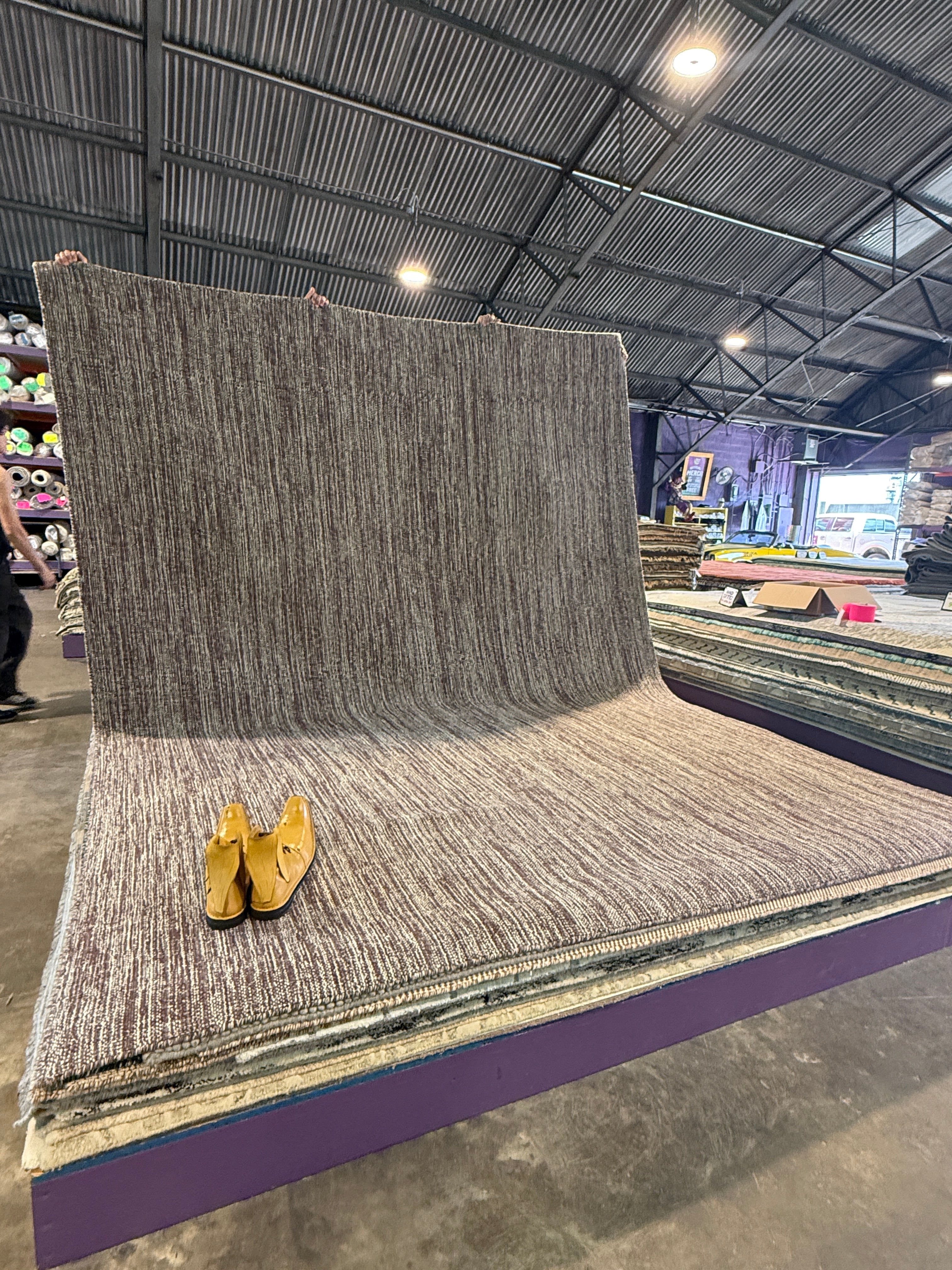 Tito Ortiz 9x12 Hand-Woven Durrie Textured Brown