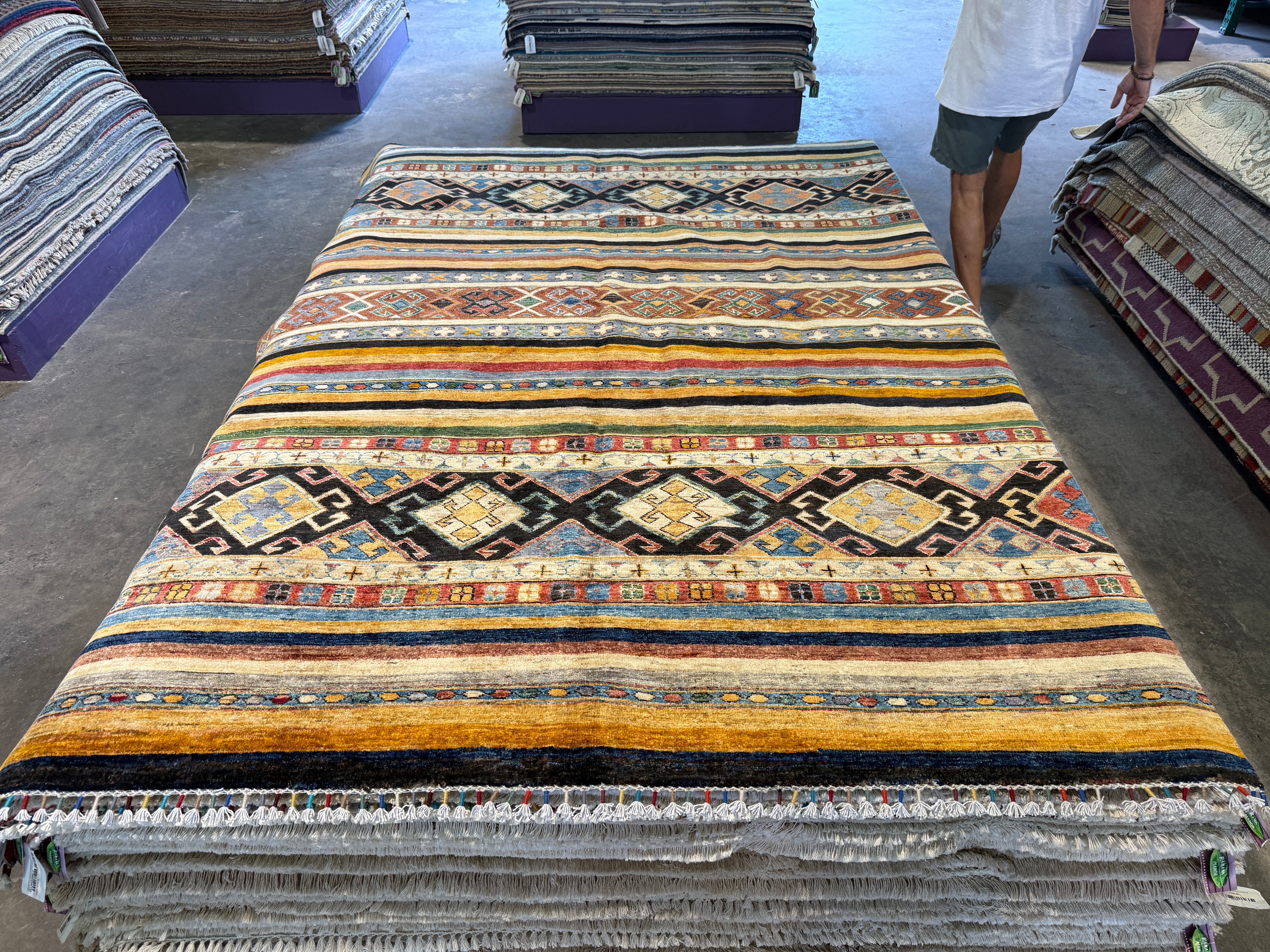 Tess 6.6x9.3 Colorful Hand-Knotted Whitewashed Oushak
