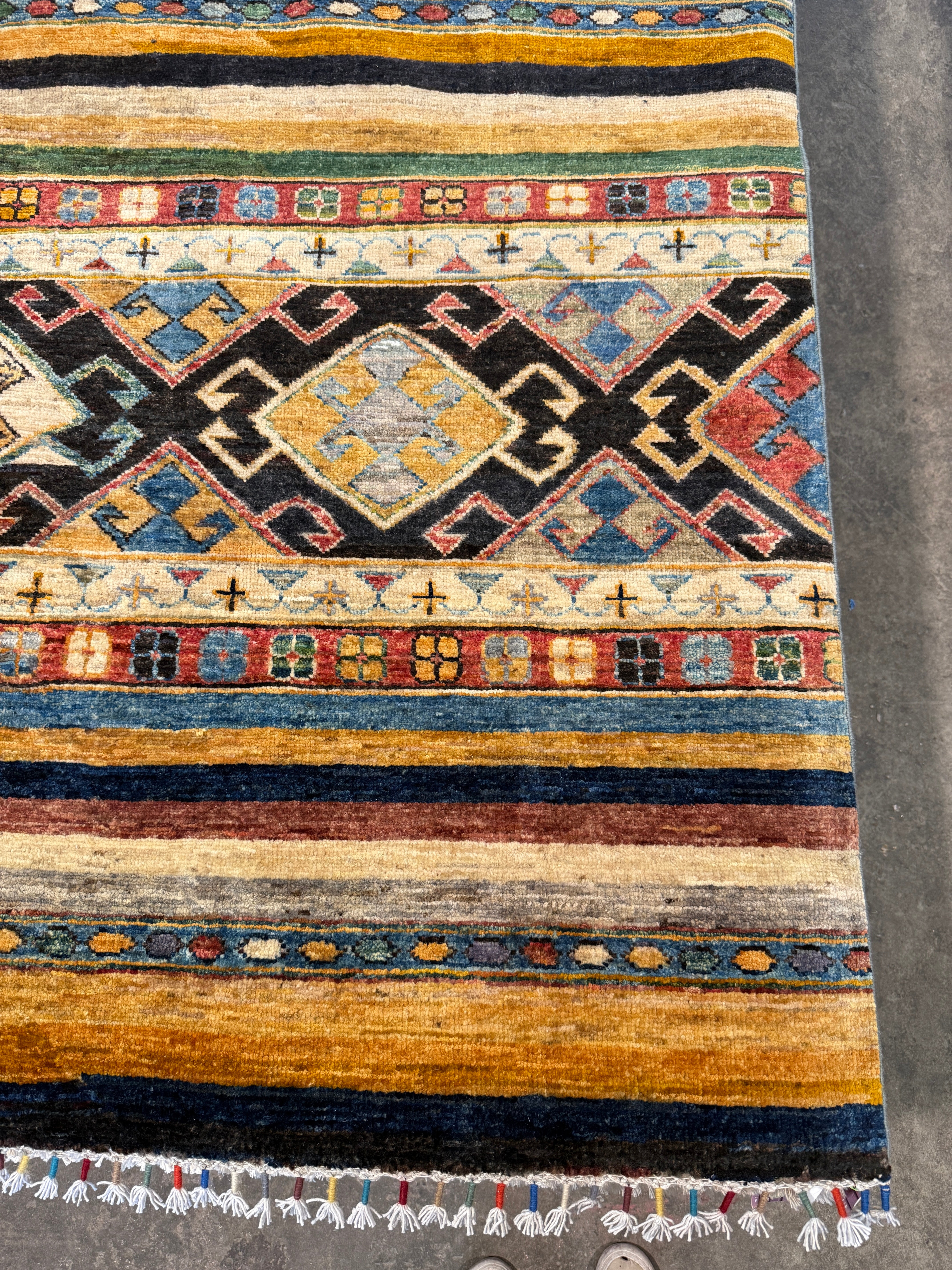 Tess 6.6x9.3 Colorful Hand-Knotted Whitewashed Oushak