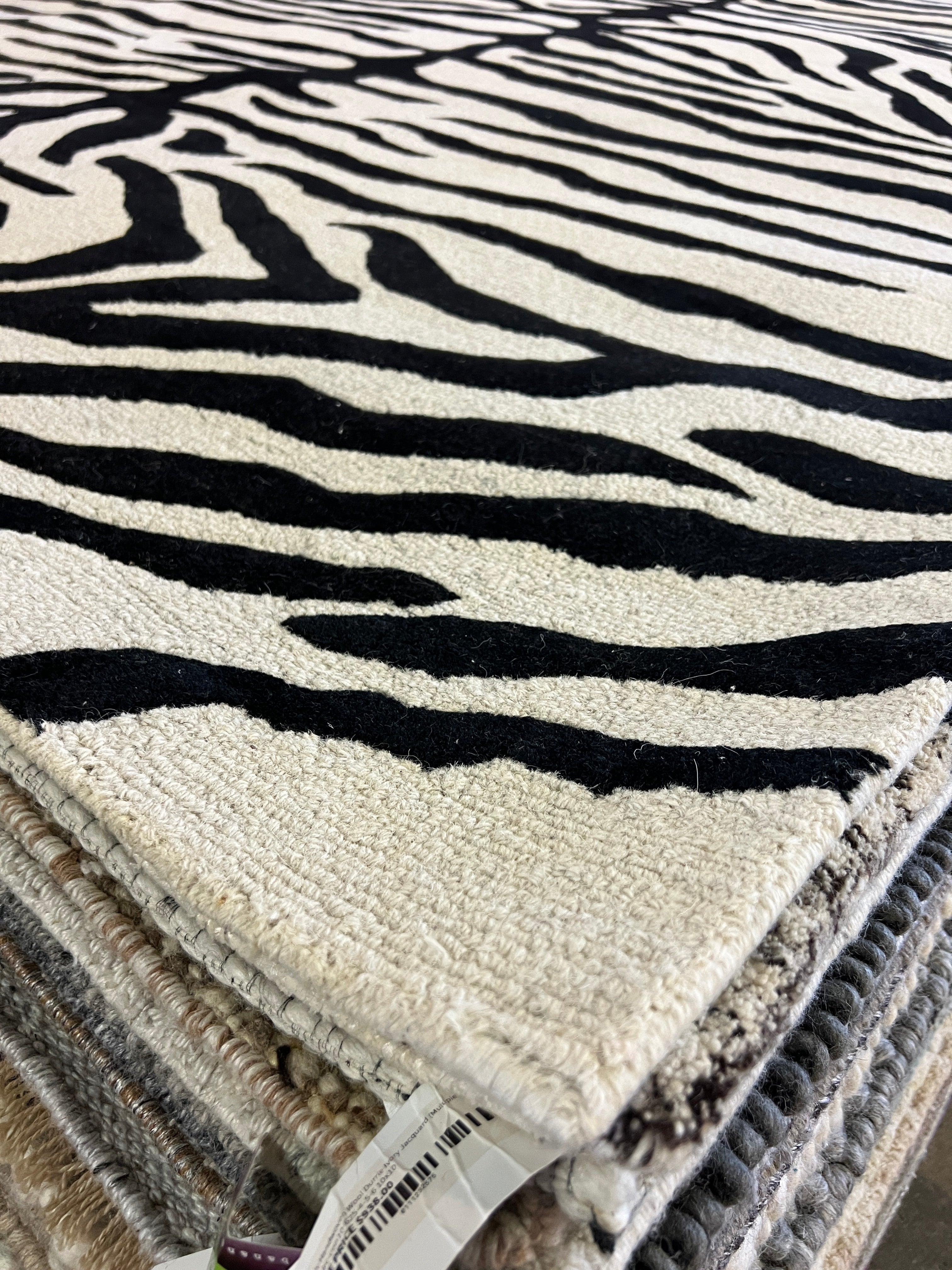 Joe Exotic 8.6x13 Hand-Tufted White & Black Zebra Print