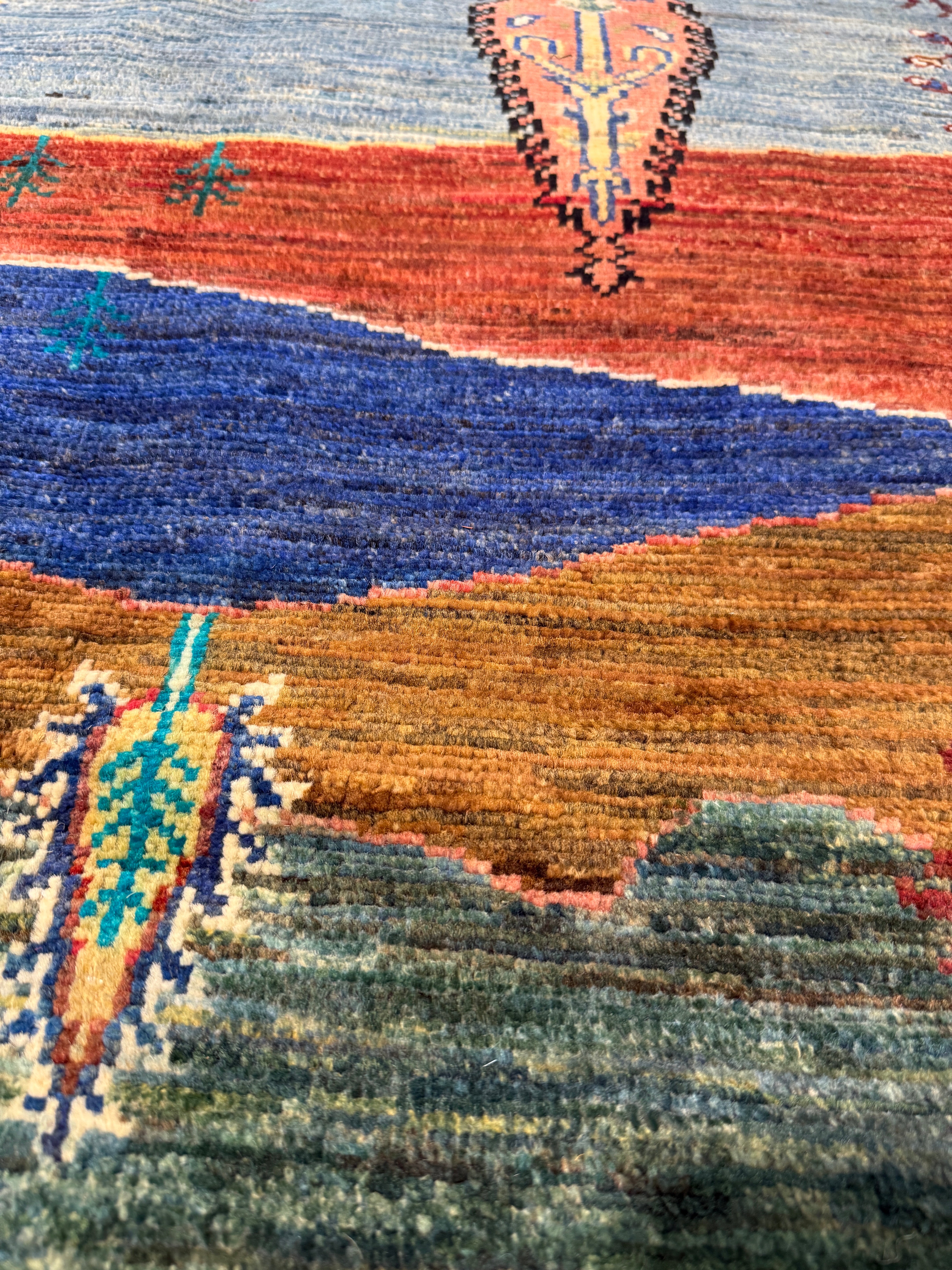 Caitlin Hobart 6.7x9.7 Colorful Hand-Knotted Whitewashed Oushak