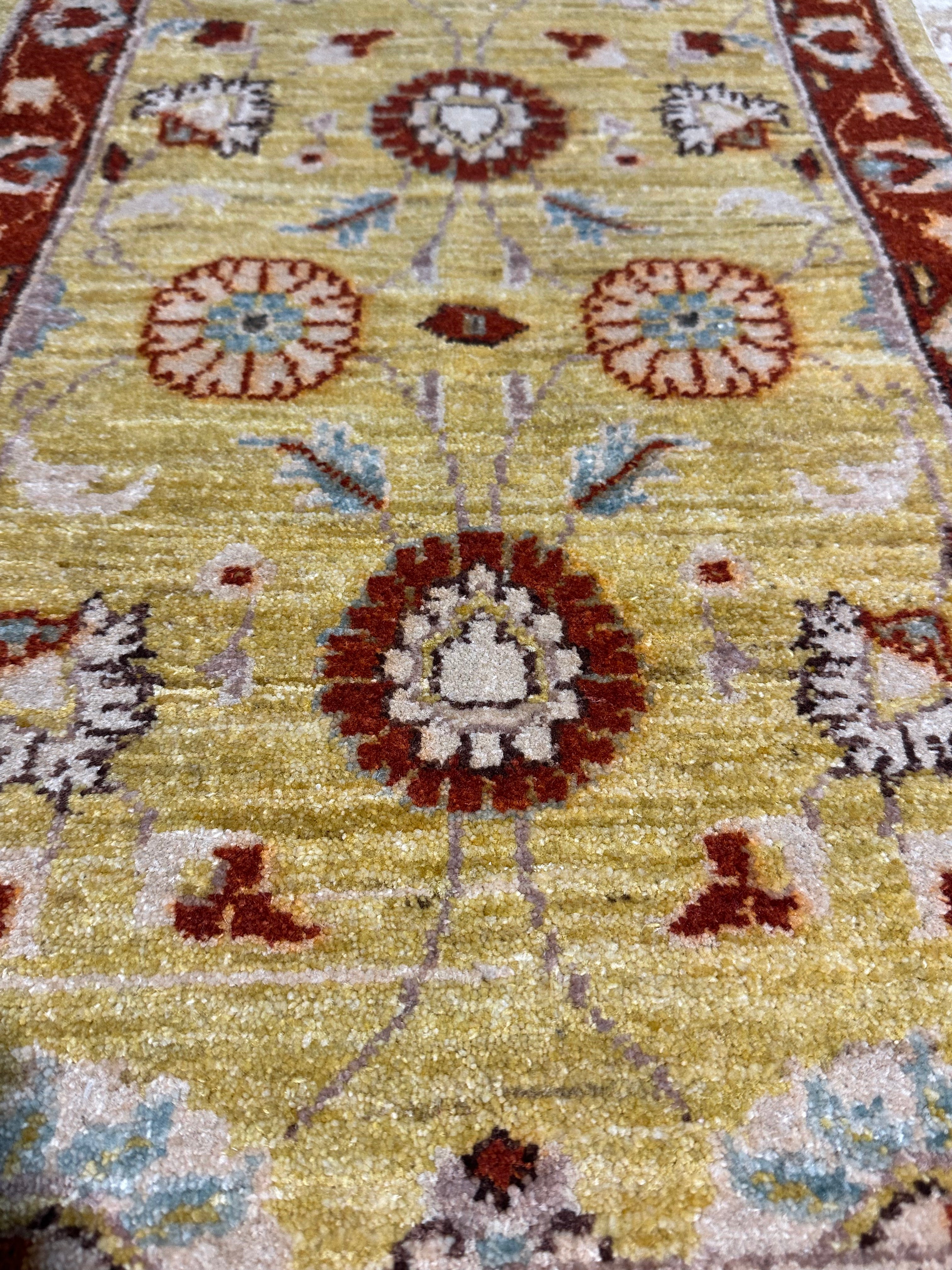 Sarah Booth 1.10x2.10 Yellow Hand-Knotted Oushak