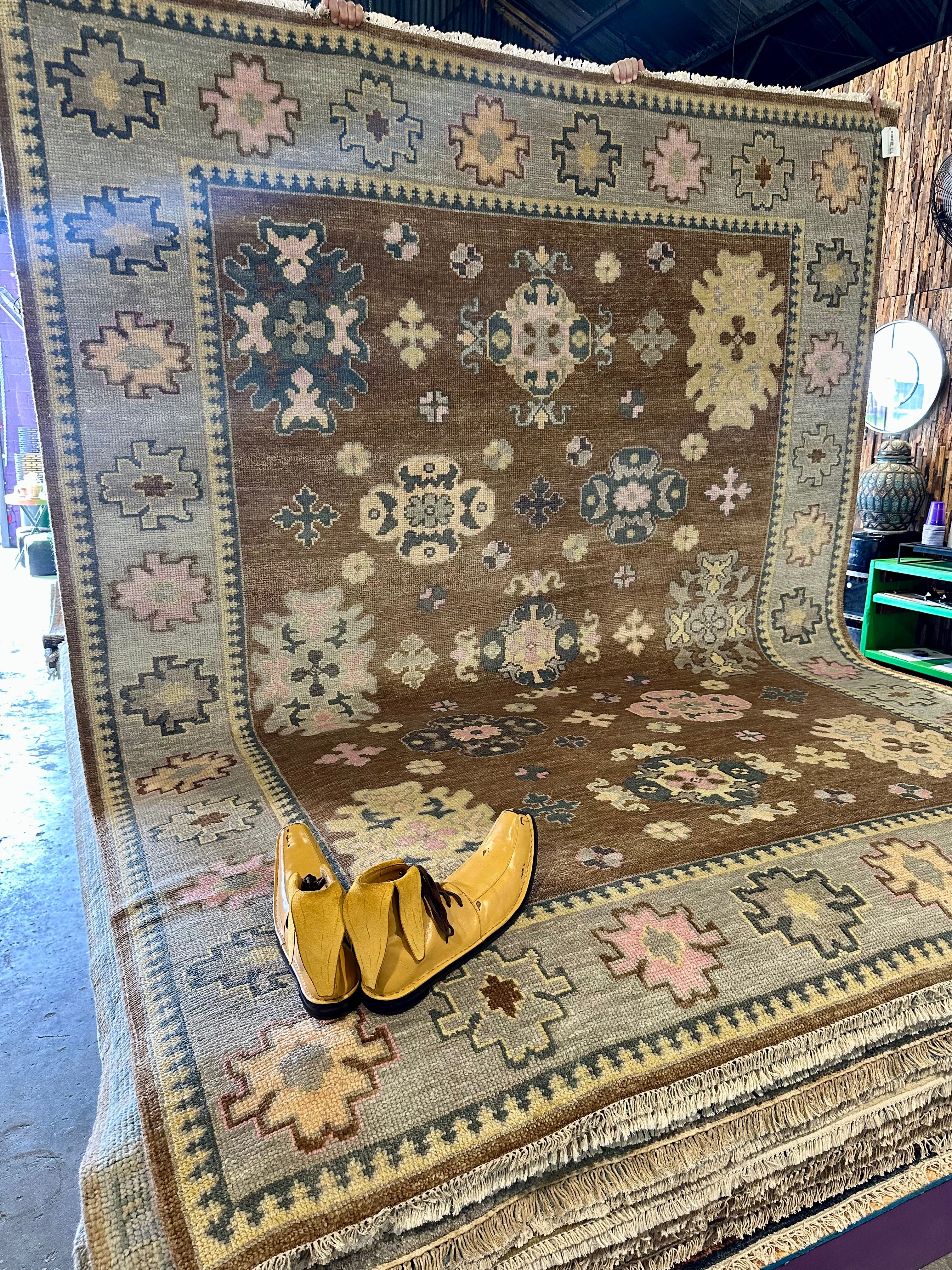 Ashley Dalton 8x10 Brown and Grey Hand-Knotted Oushak Rug