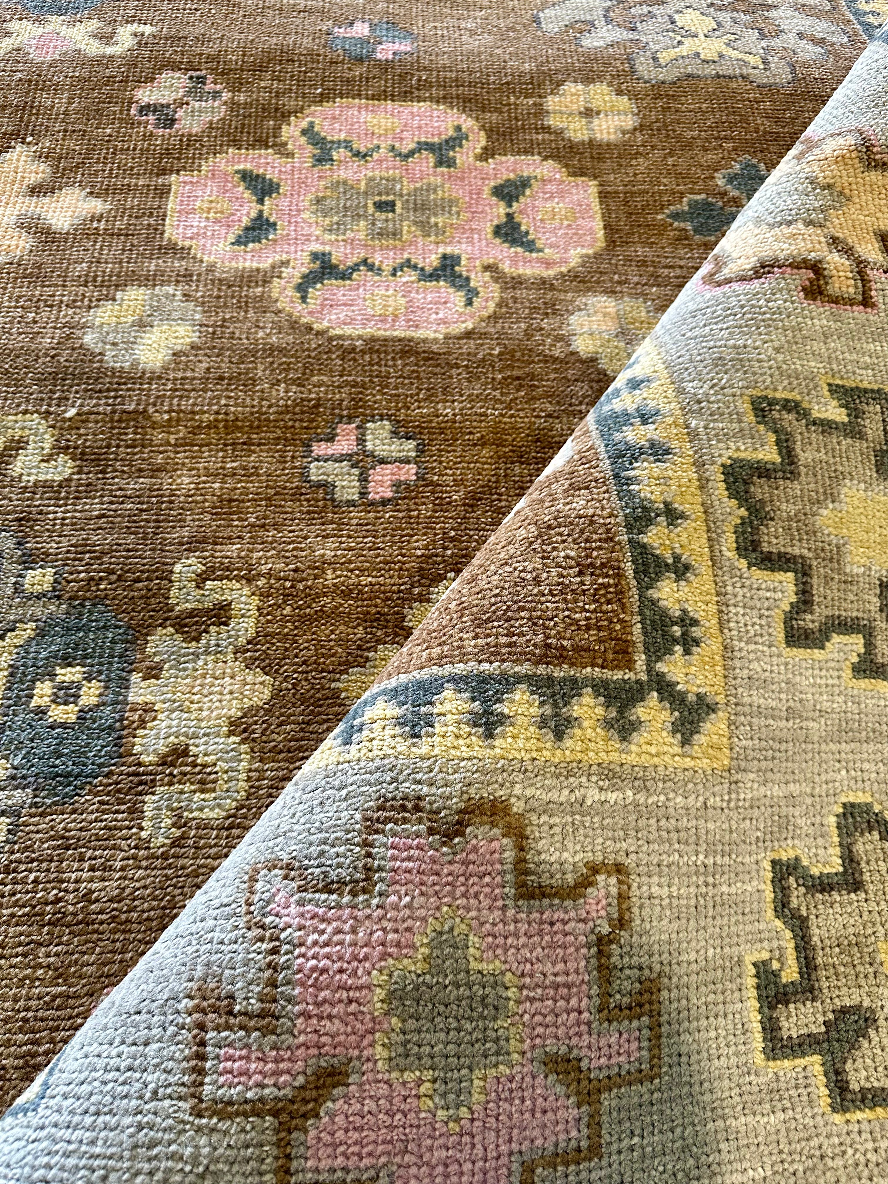 Ashley Dalton 8x10 Brown and Grey Hand-Knotted Oushak Rug