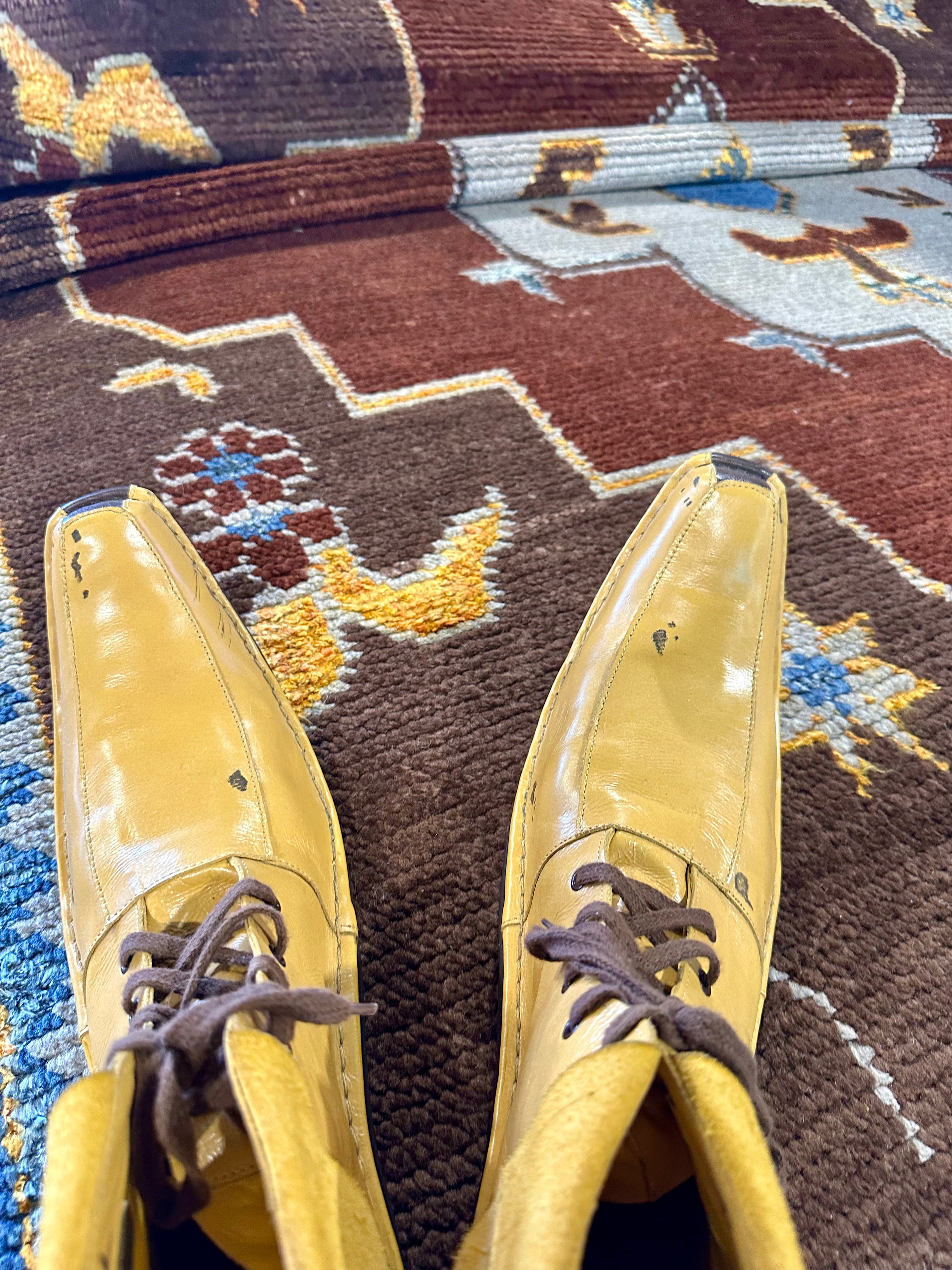 Emily Simpson 8.3x11.3 Hand-Knotted Brown and Blue Serapi