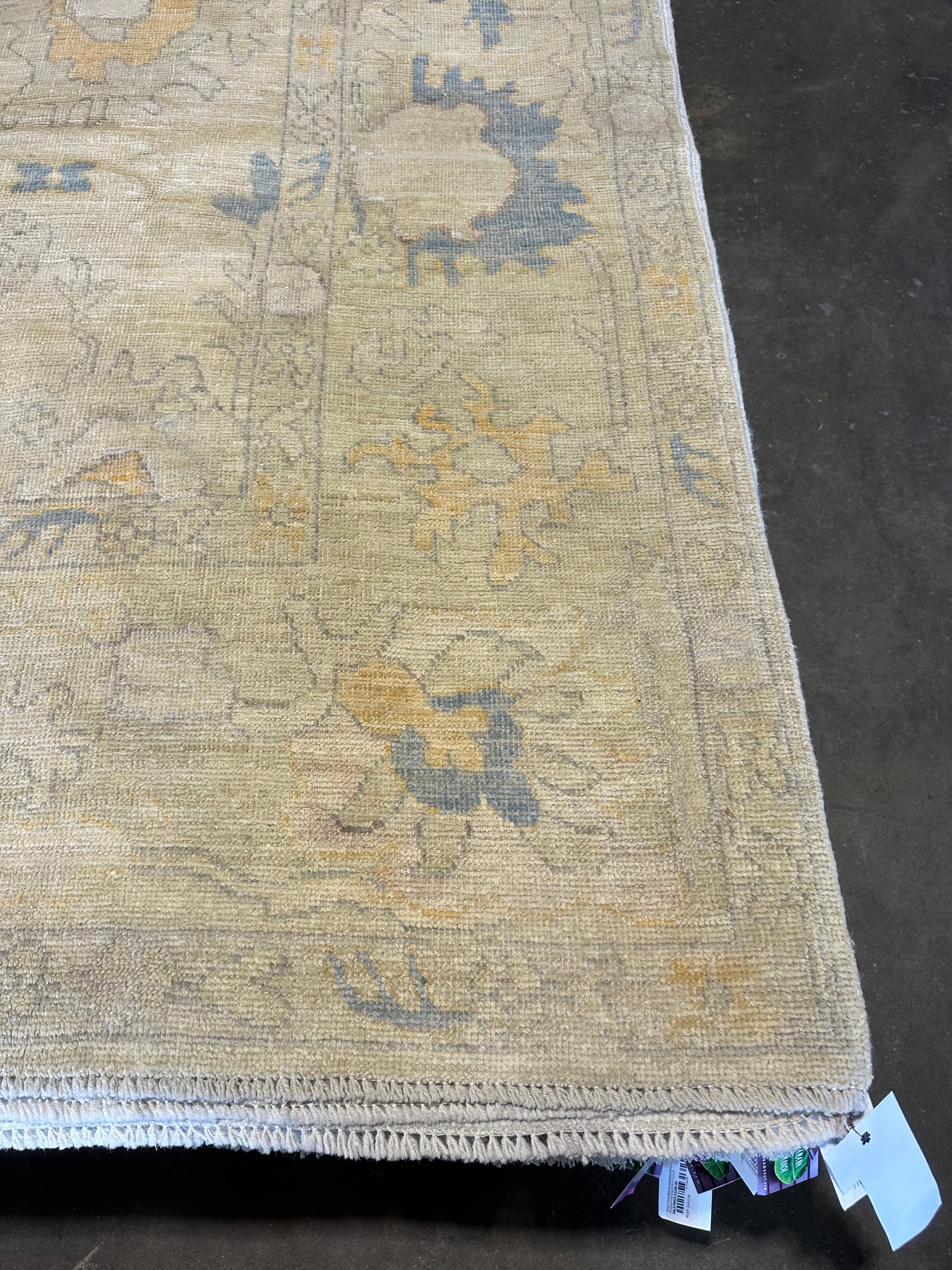 Laura Bernice 8.2x9.9 Cream Whitewashed Hand-Knotted Oushak