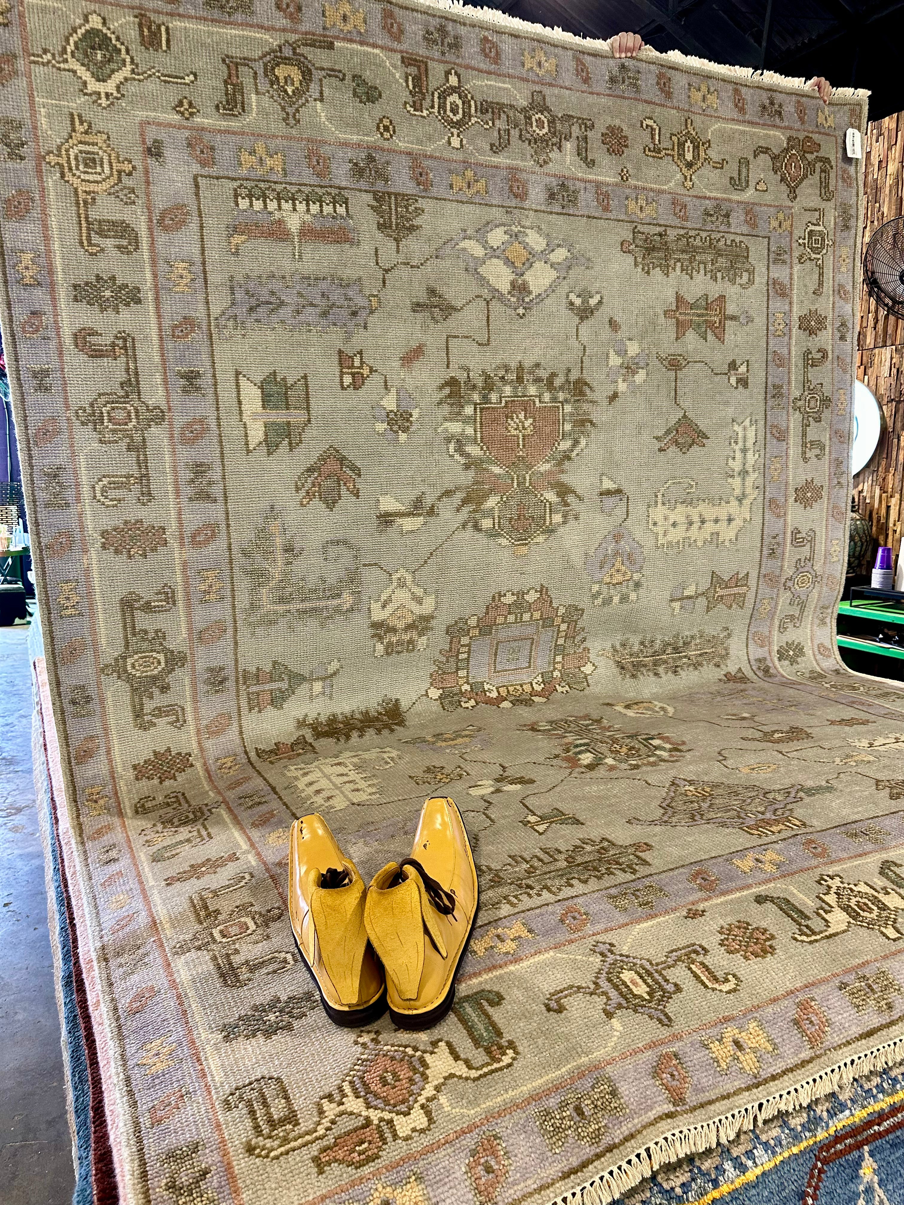 Cheri Etchelecu 8x10 Light Green Hand-Knotted Oushak Rug