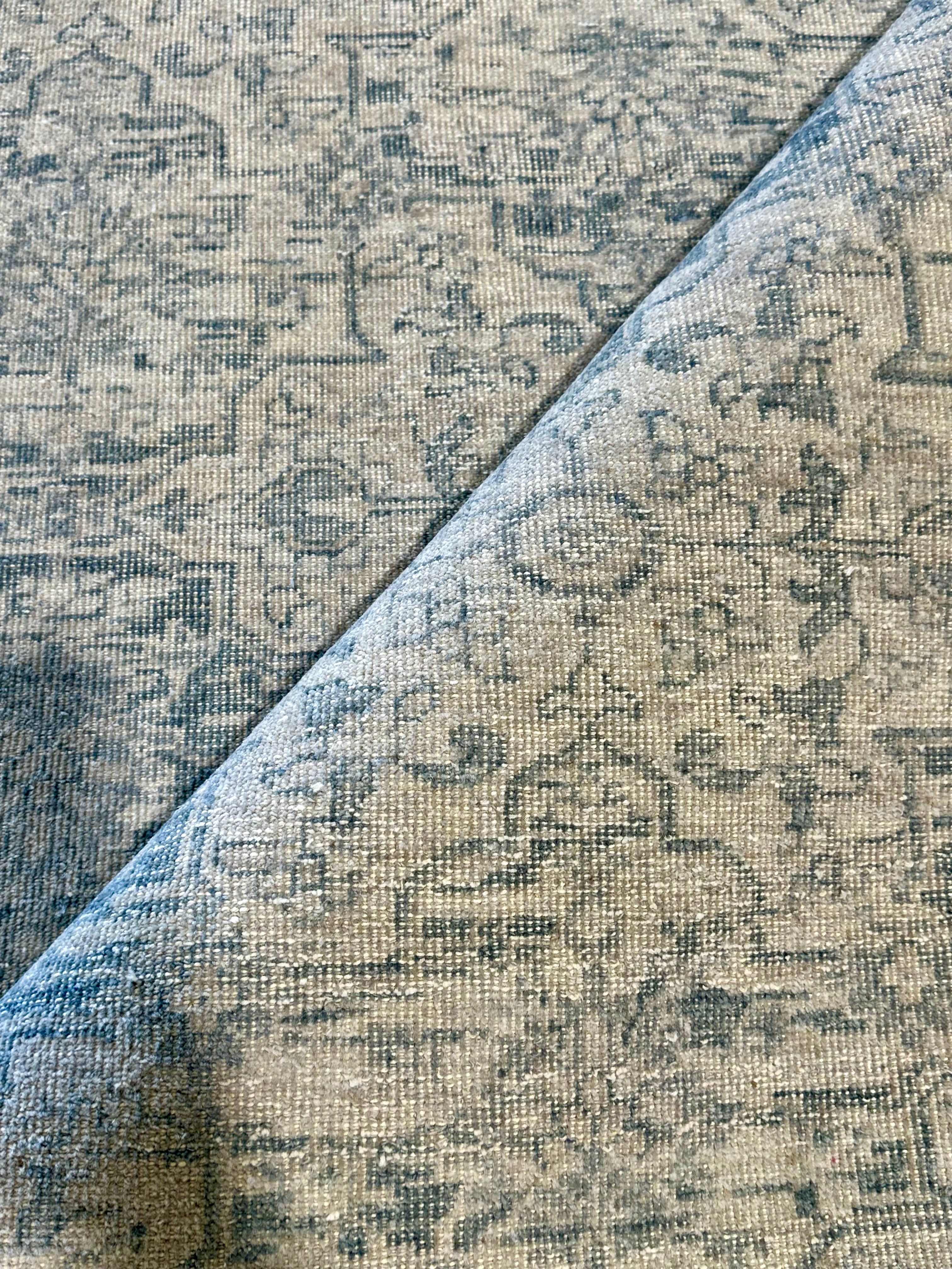 Charlotte 7.9x9.9 Grey and Silver Hand-Knotted Oushak Rug