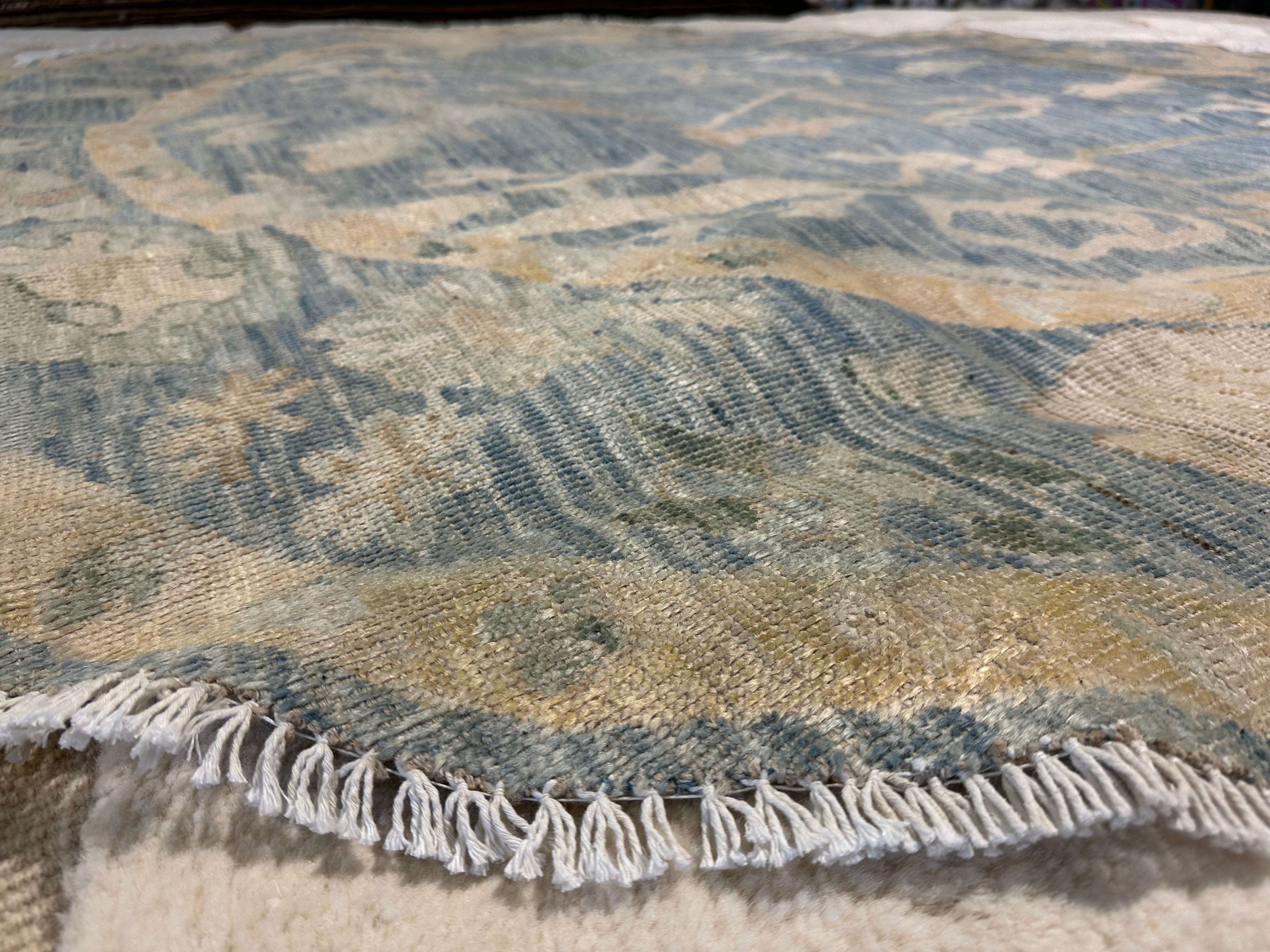 Marlene Campbell 8x8 Round Blue Whitewashed Hand-Knotted Oushak