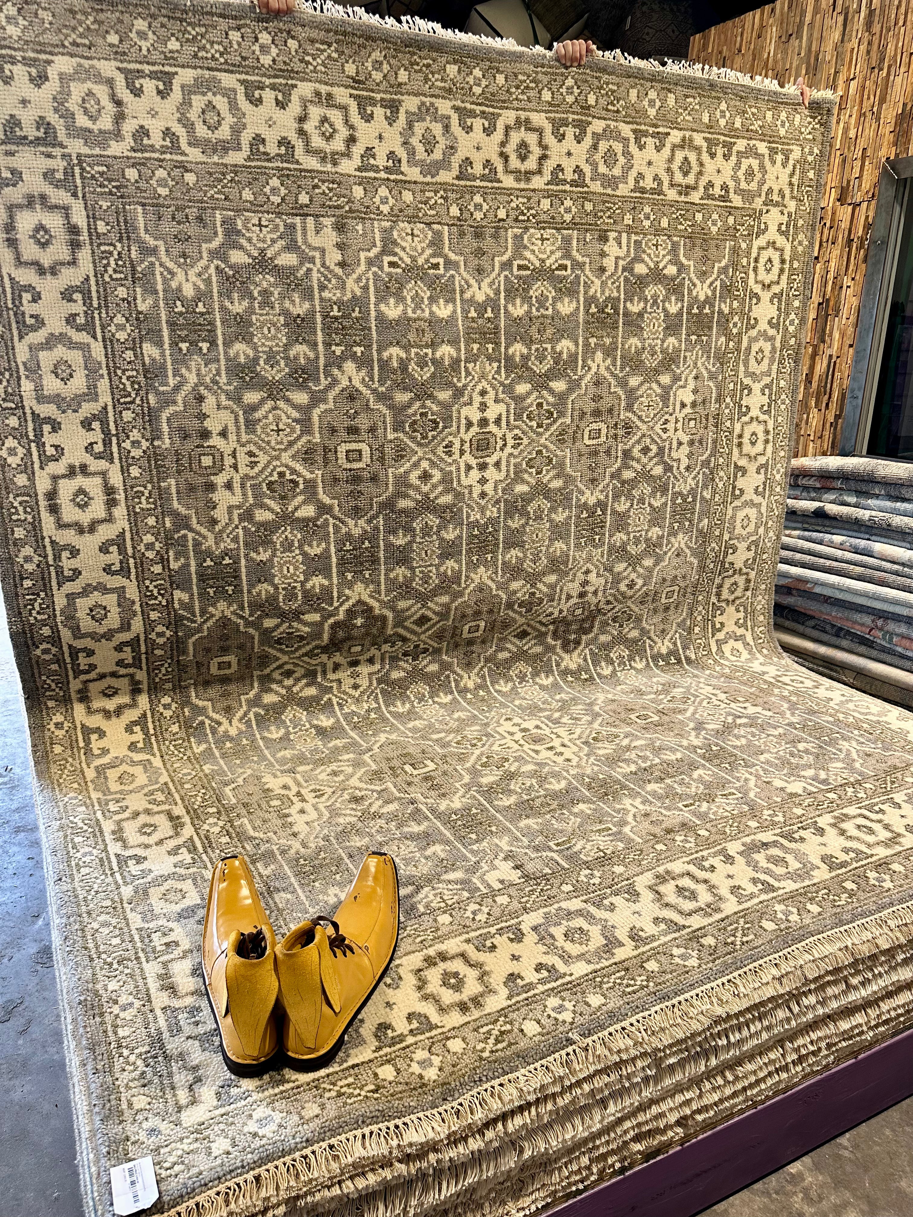 Nicole 8x10 Grey Hand-Knotted Oushak Rug