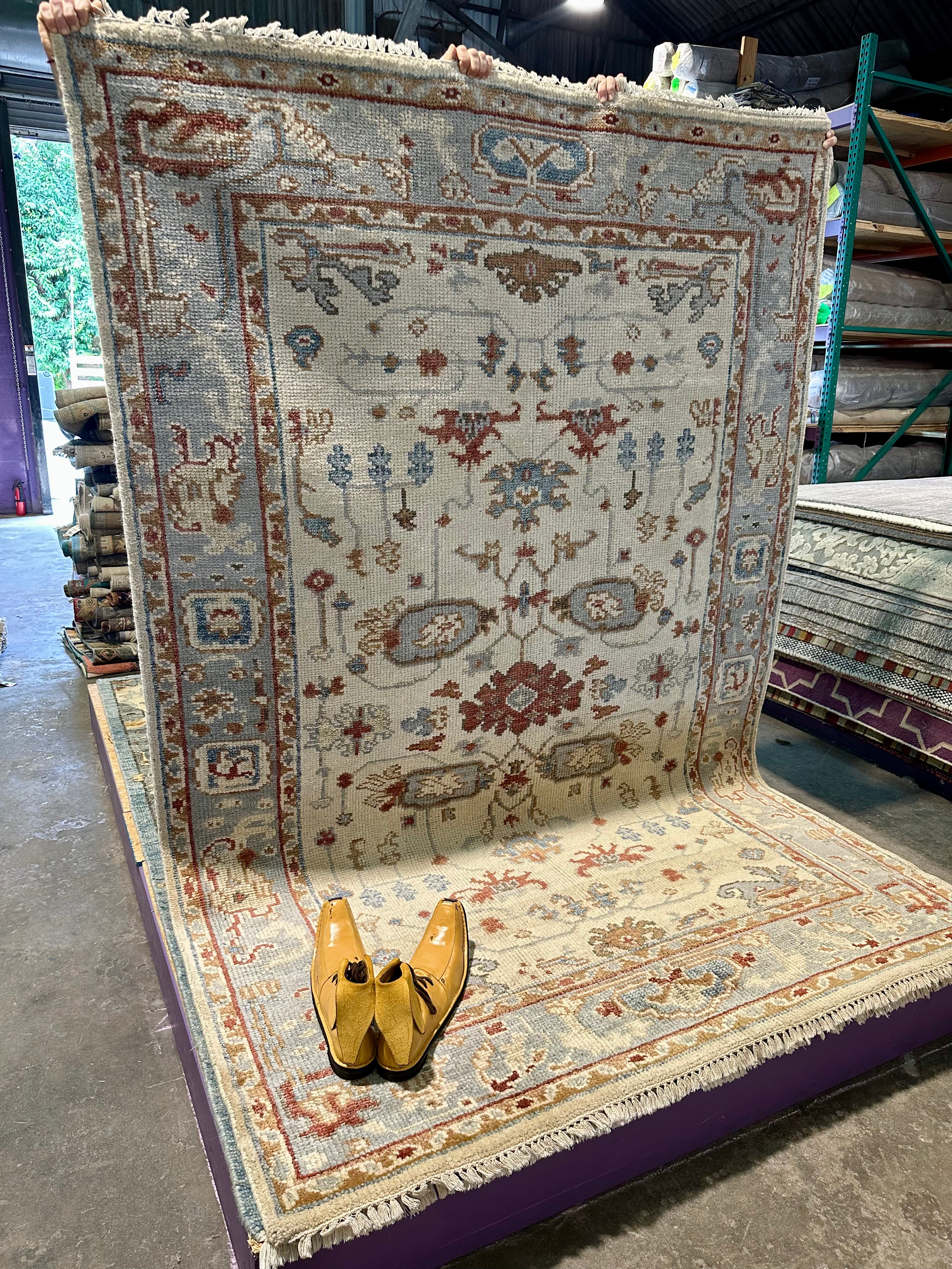 Mayn  6x9 Tan and Grey Hand-Knotted Oushak Rug