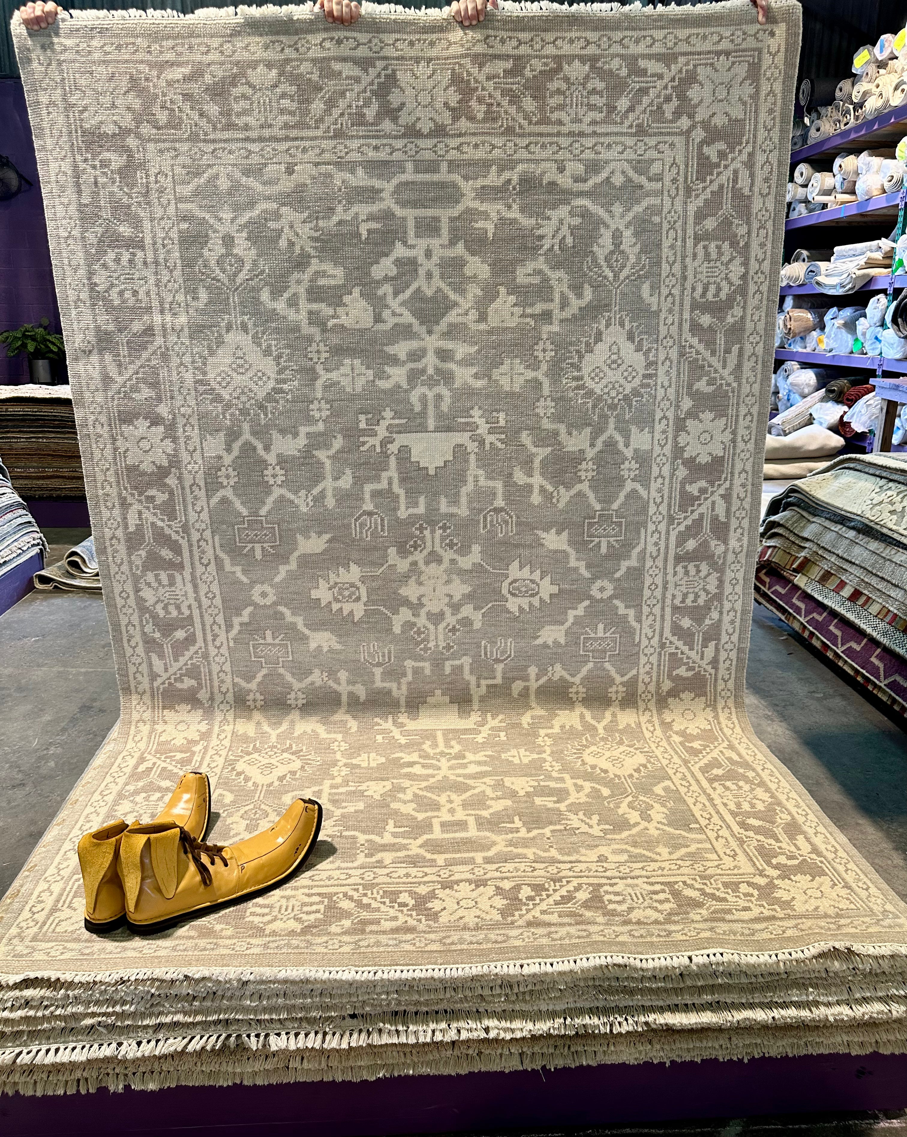 Maggia 6x9 Grey & Silver Oushak