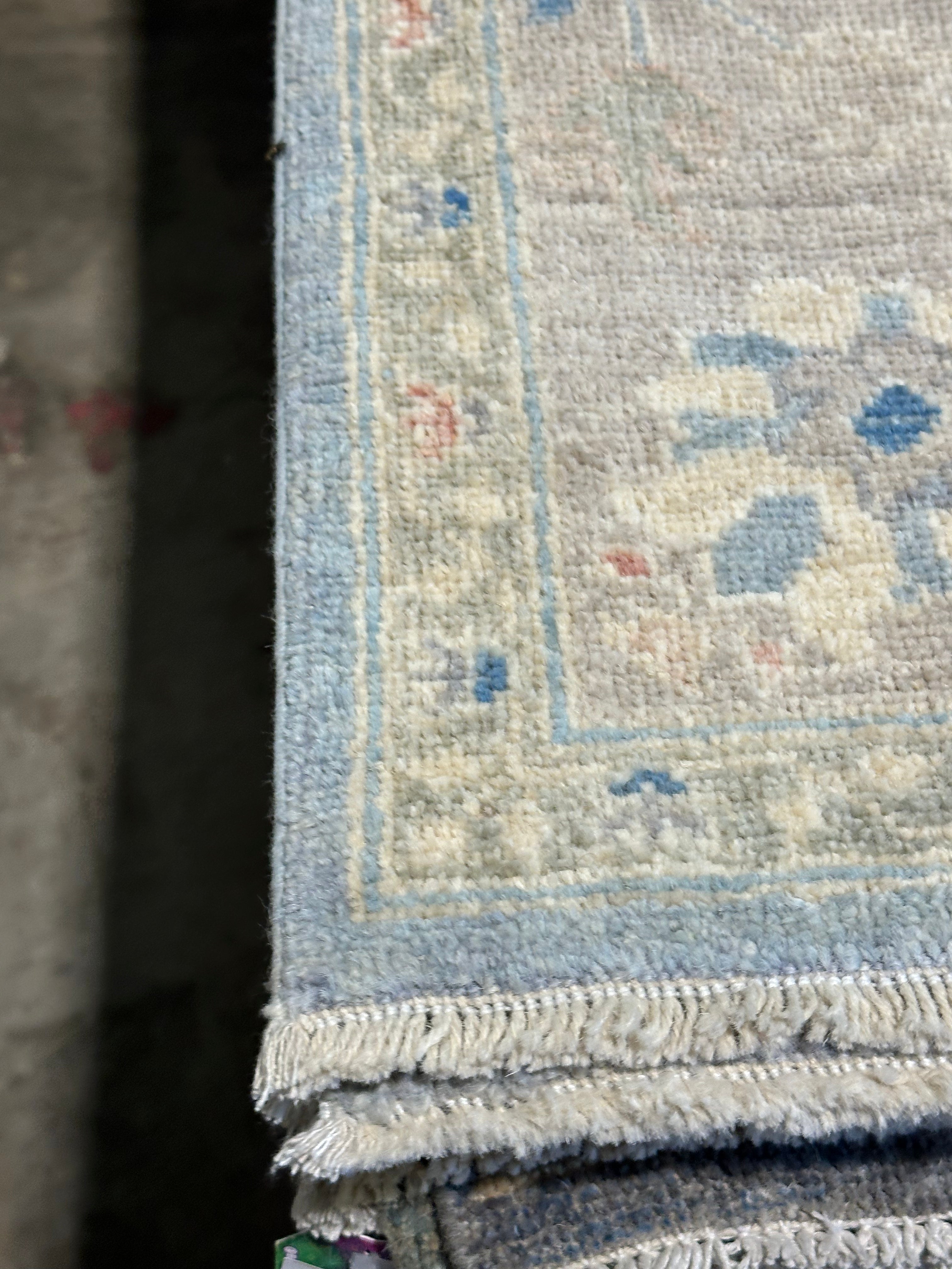 Dorenda Moore 5.2x8.1 Afghani Whitewashed Oushak