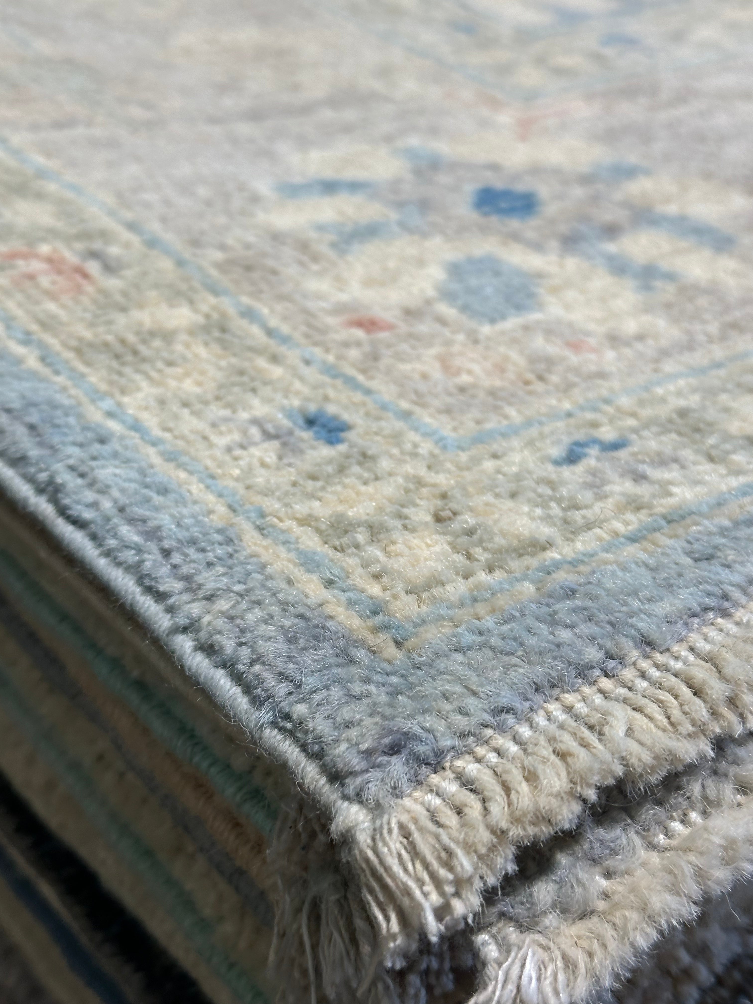 Dorenda Moore 5.2x8.1 Afghani Whitewashed Oushak