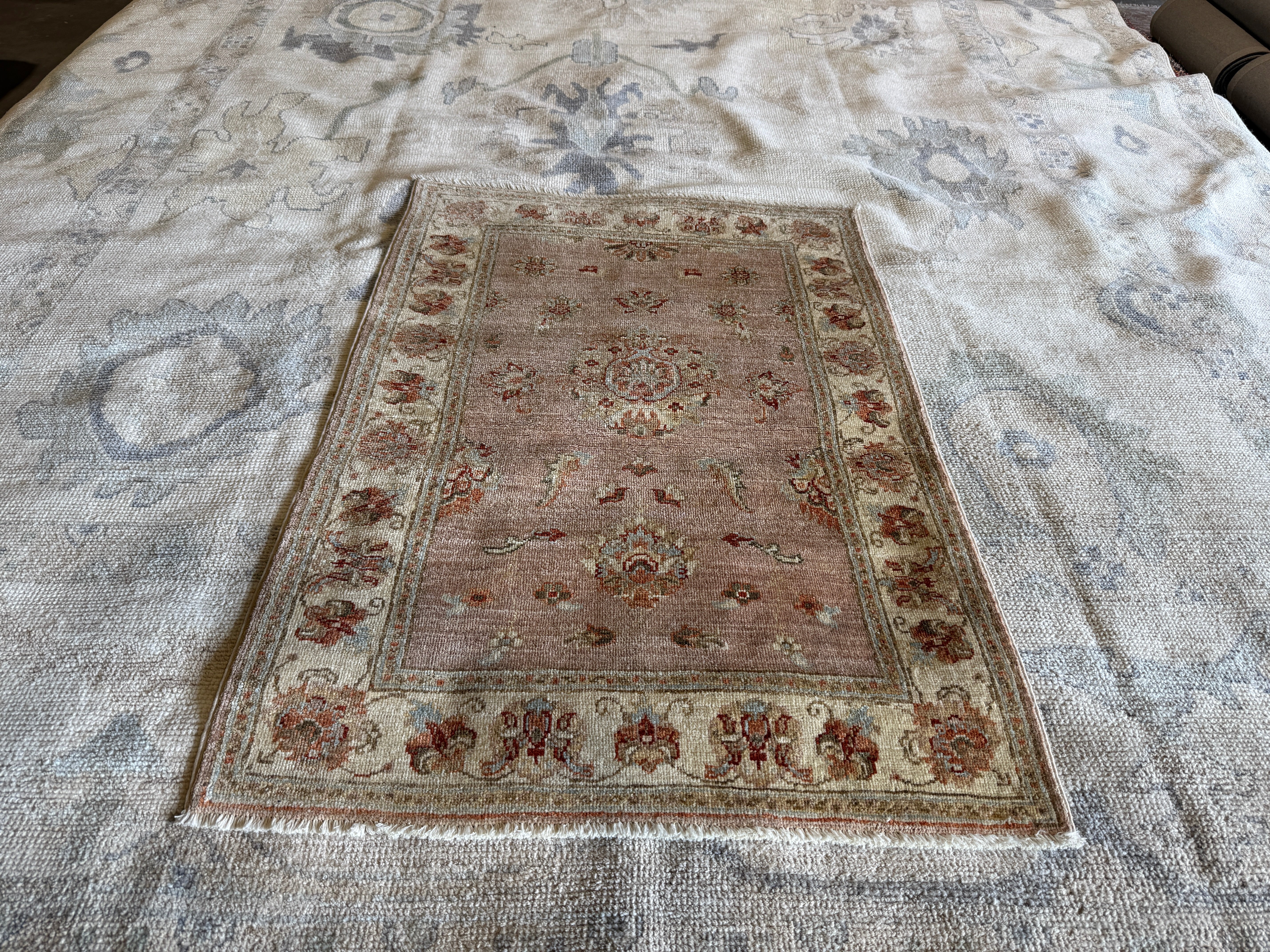 Joy Sunday 2.8x3.9 Light Pink Hand-Knotted Farhan Rug