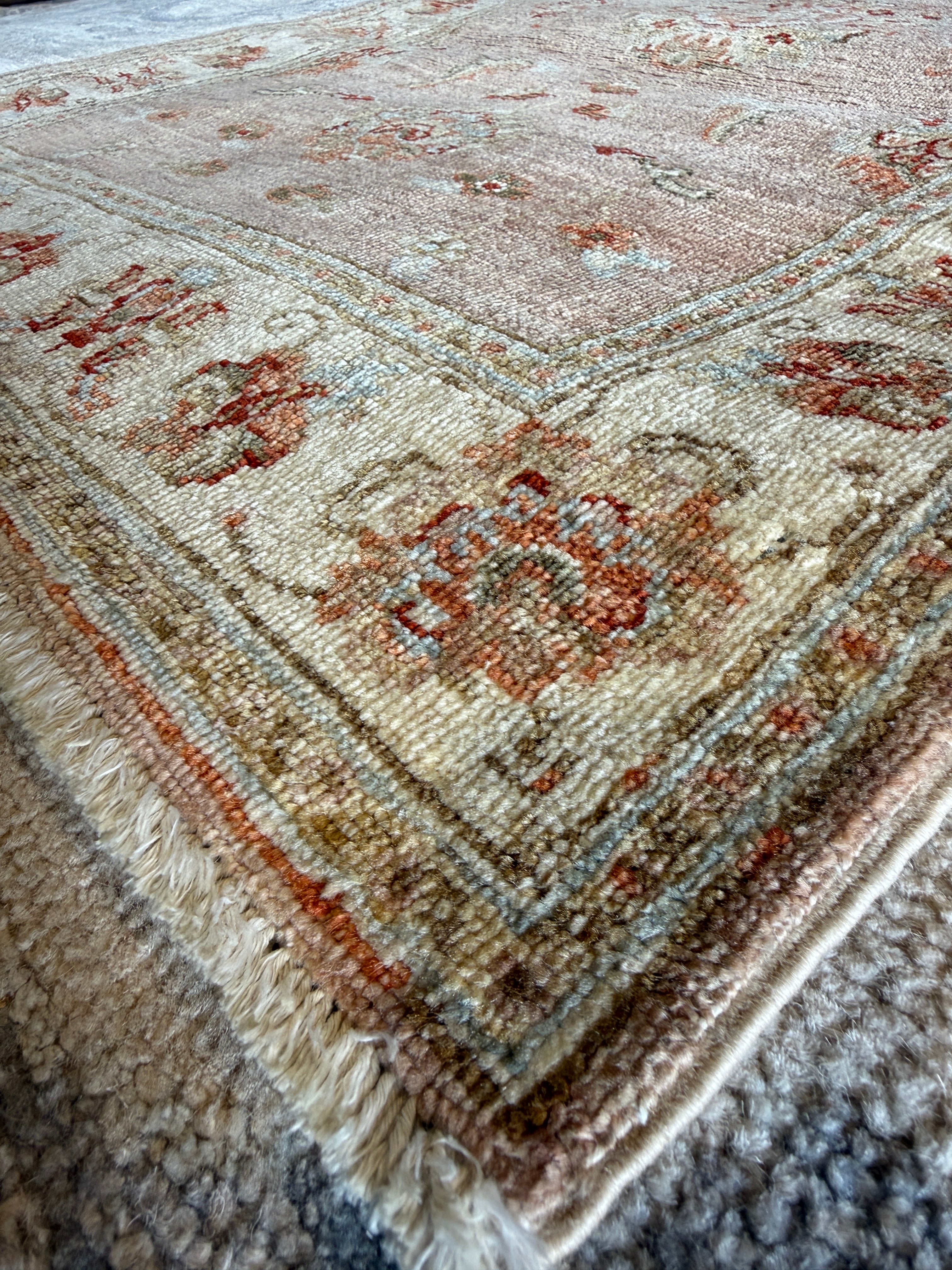 Joy Sunday 2.8x3.9 Light Pink Hand-Knotted Farhan Rug