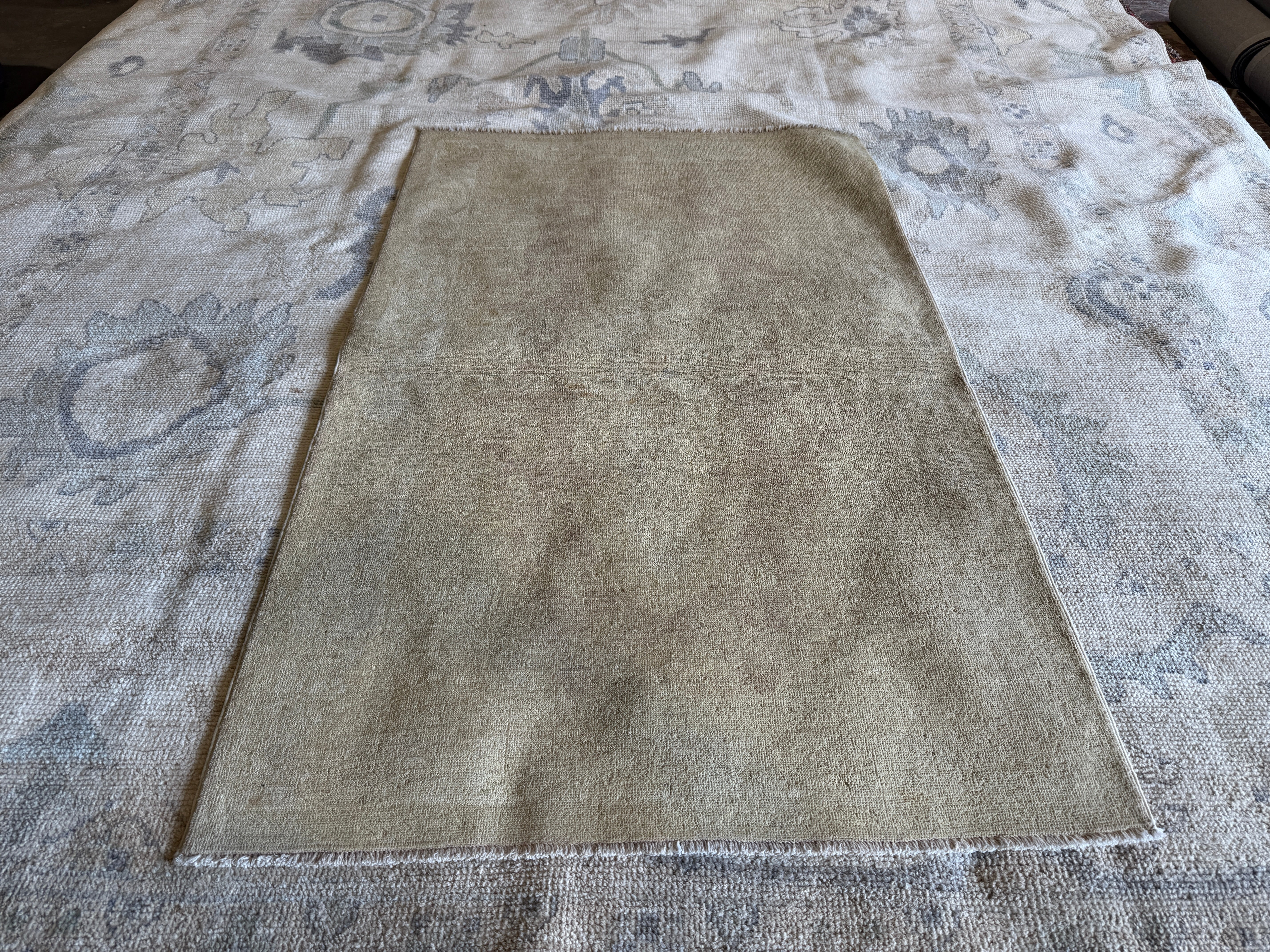 Maddyn Kendall 2.11x4.8 Cream Hand-Knotted Farhan Rug
