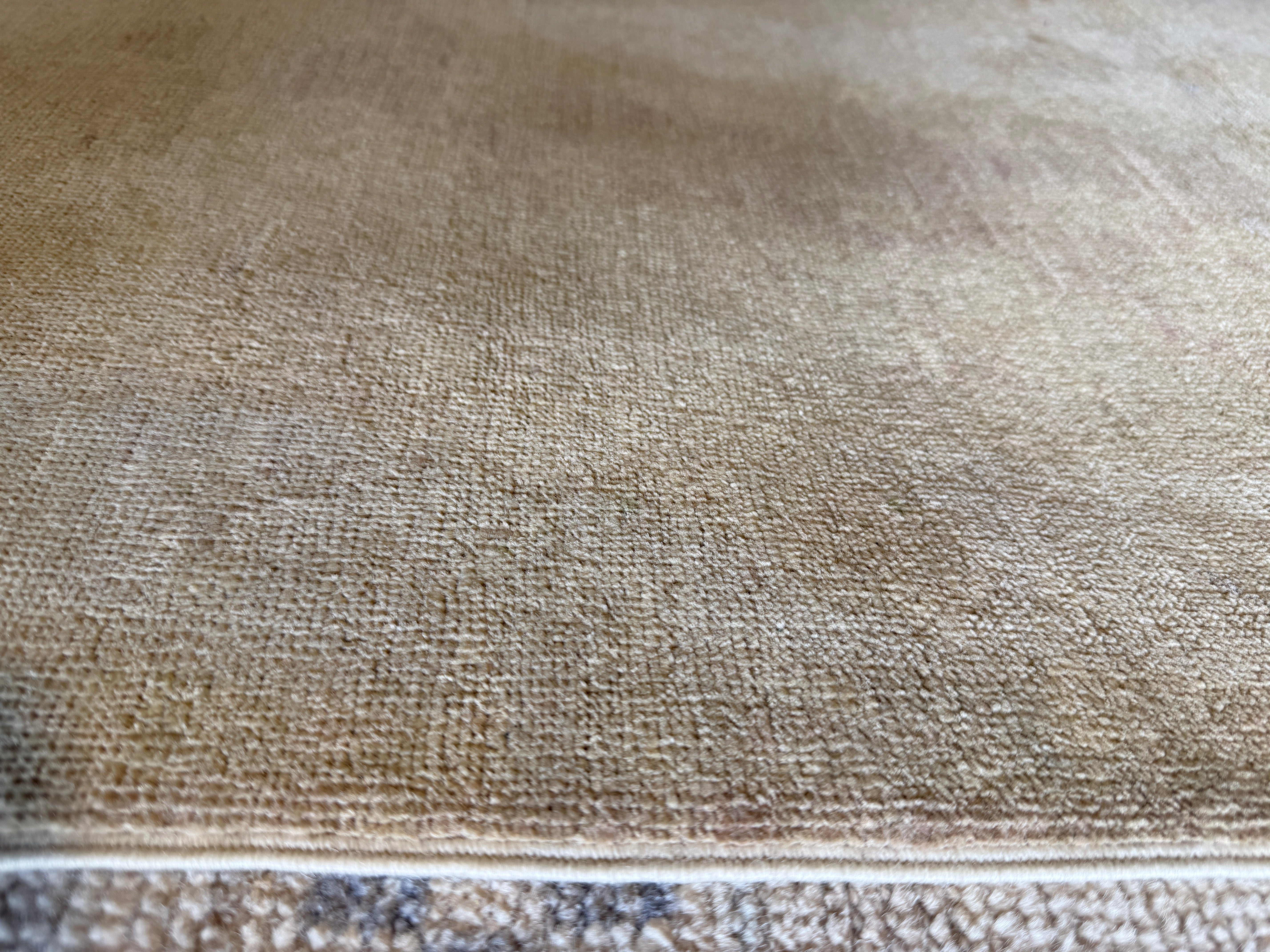 Maddyn Kendall 2.11x4.8 Cream Hand-Knotted Farhan Rug