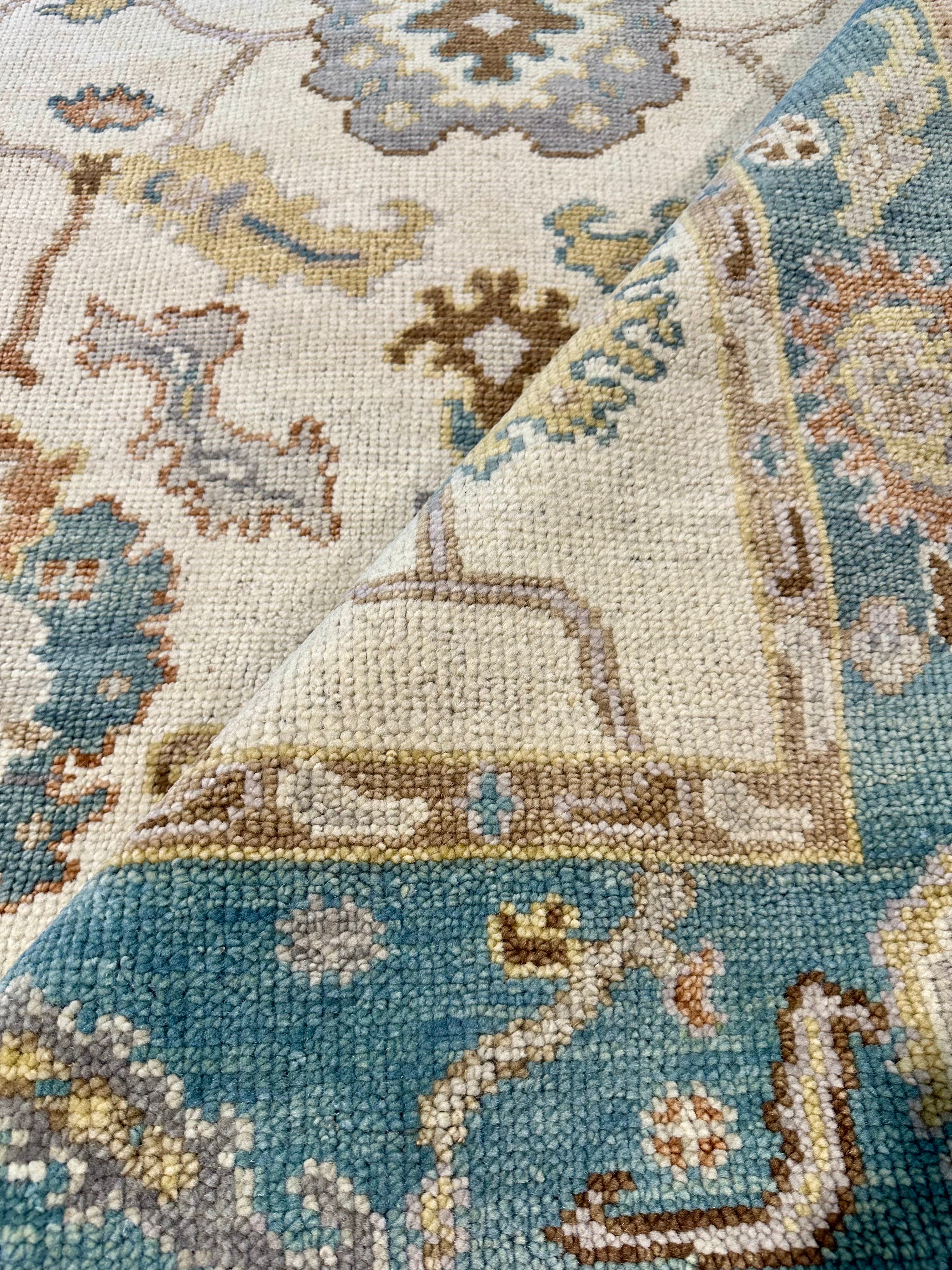 Xandy 6x9 Ivory and Green Hand-Knotted Oushak Rug