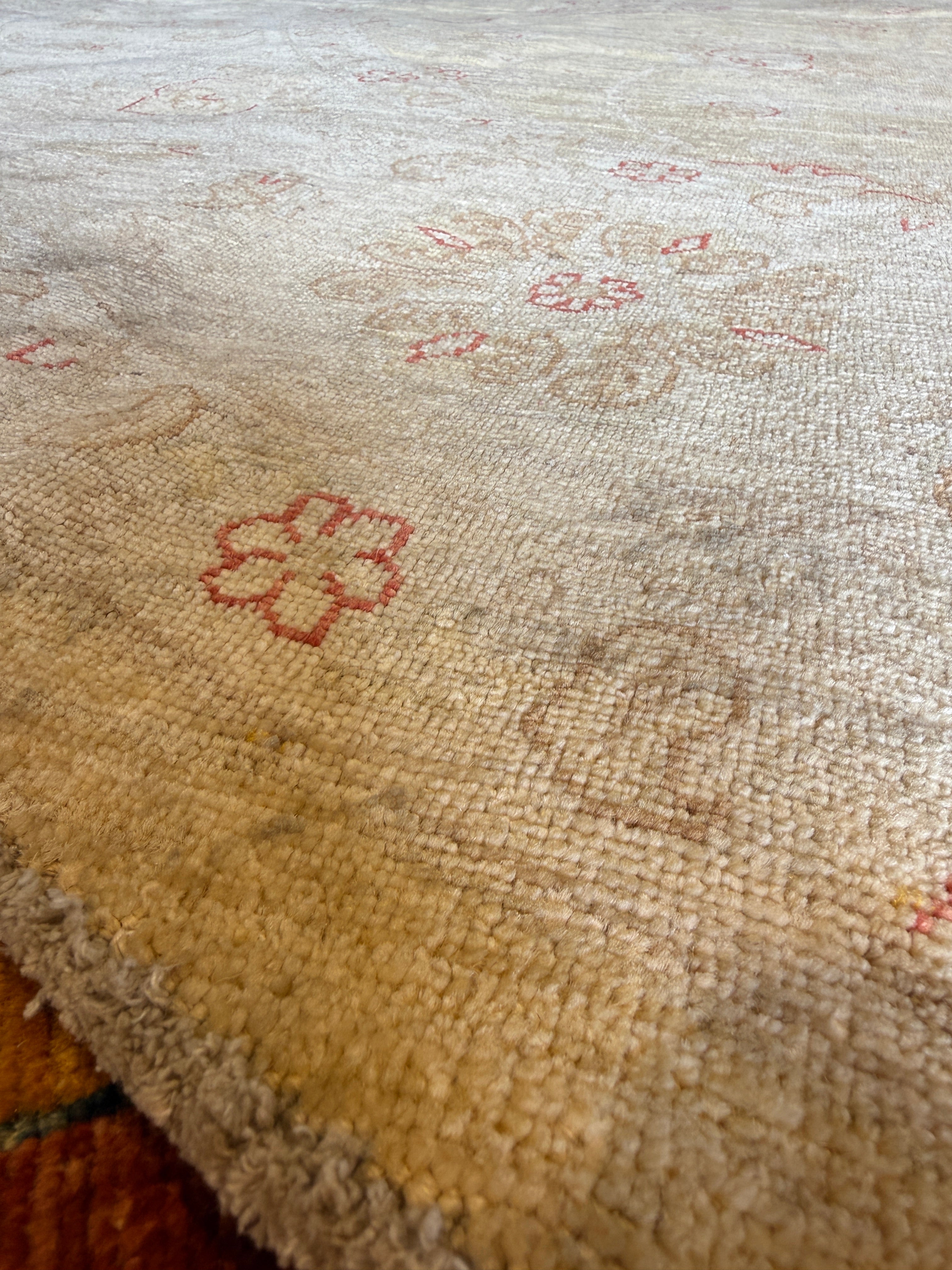 Kristyl Dawn Tift 9.9x9.11 Cream Hand-Knotted Farhan Rug