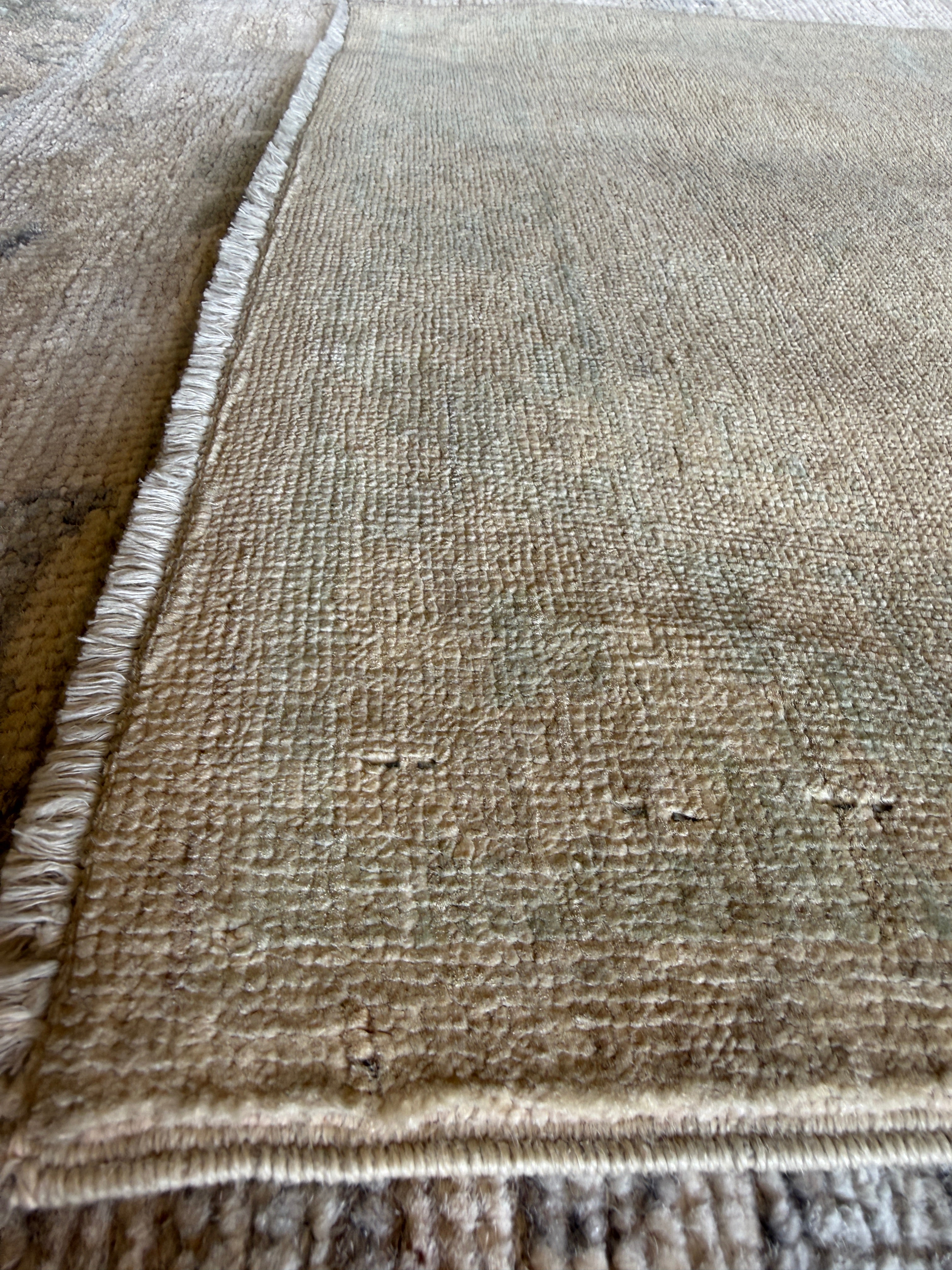 Jessica Pickard 2.3x3.1 Cream Hand-Knotted Farhan Rug