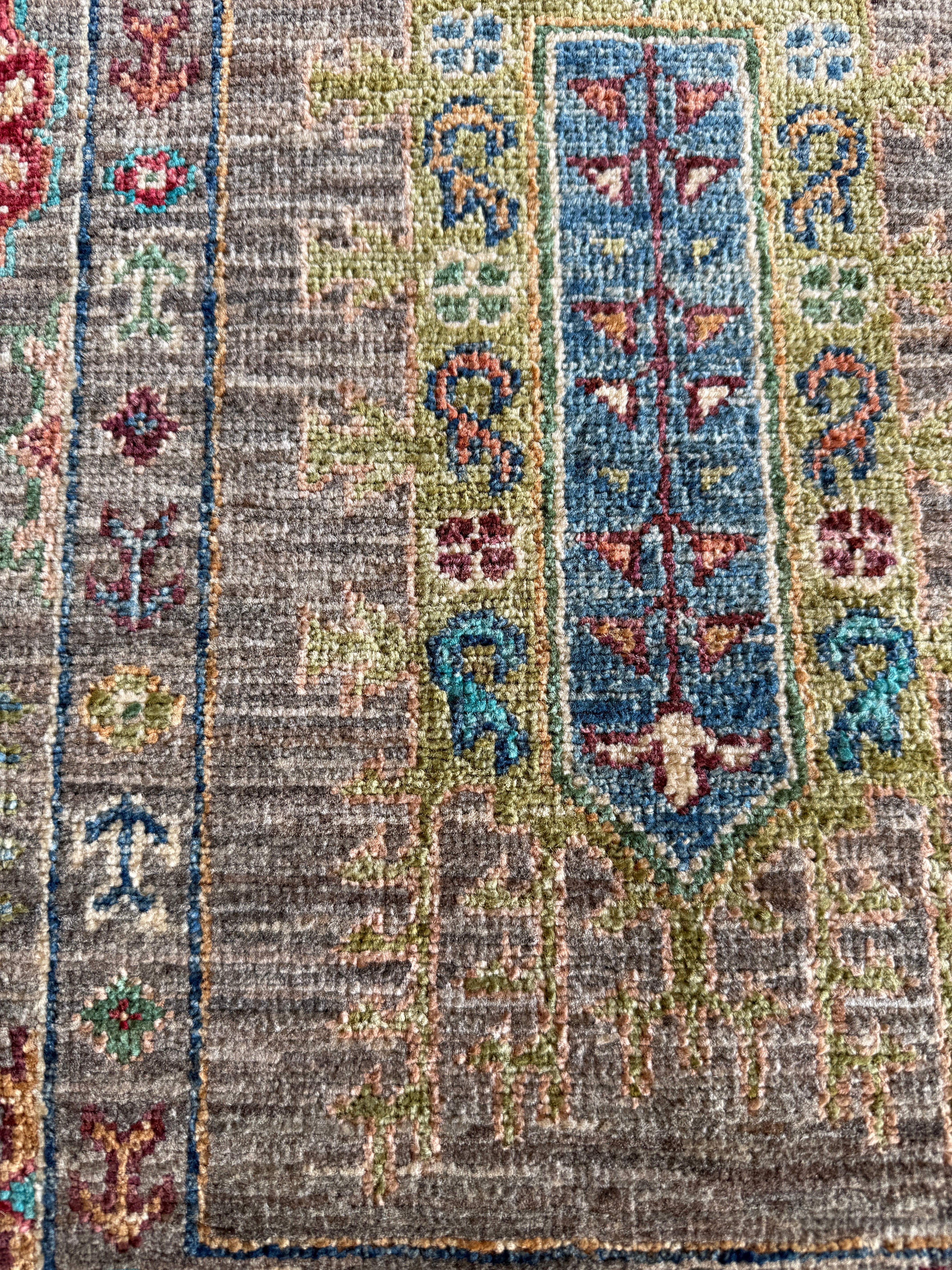 Eimy Forrest 4.2x6.5 Grey Hand-Knotted Sultani Rug