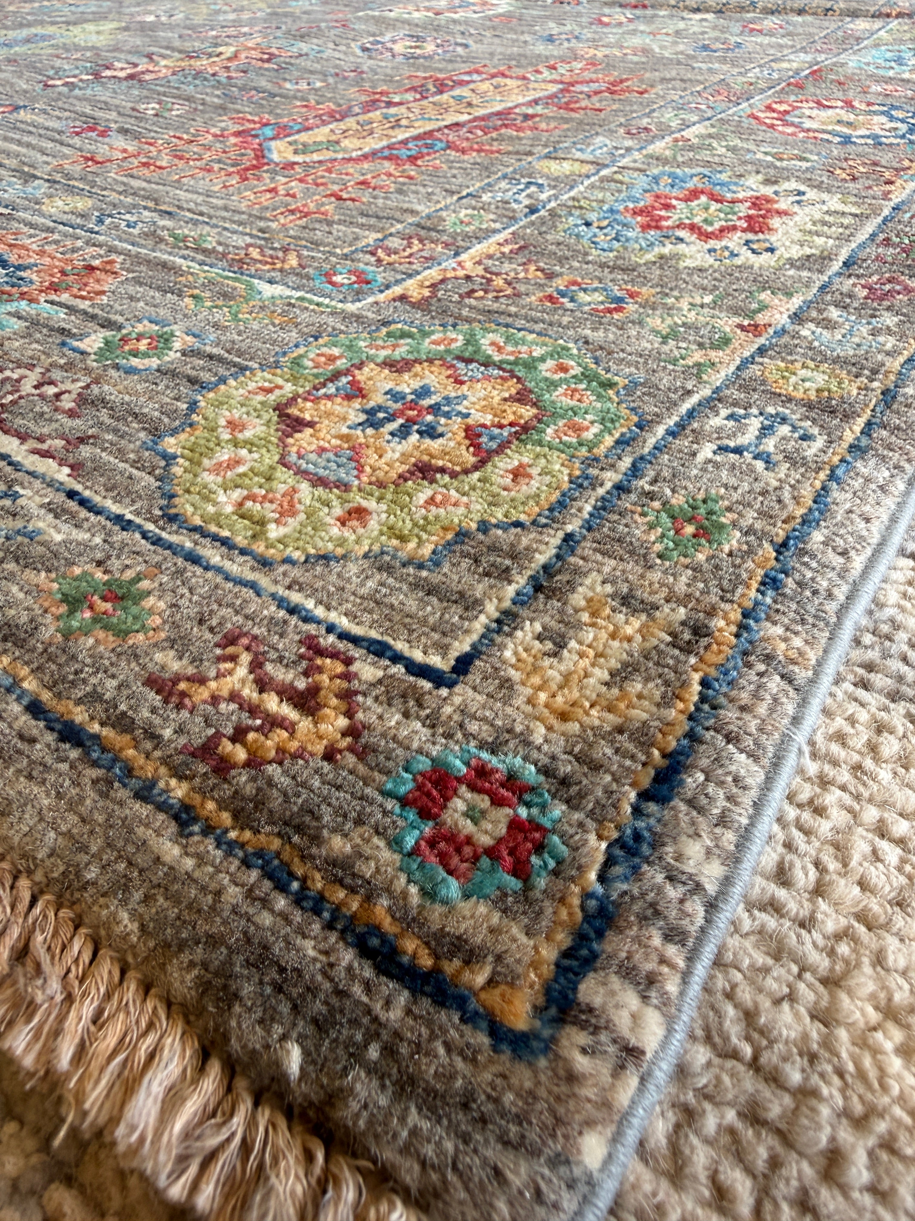 Eimy Forrest 4.2x6.5 Grey Hand-Knotted Sultani Rug