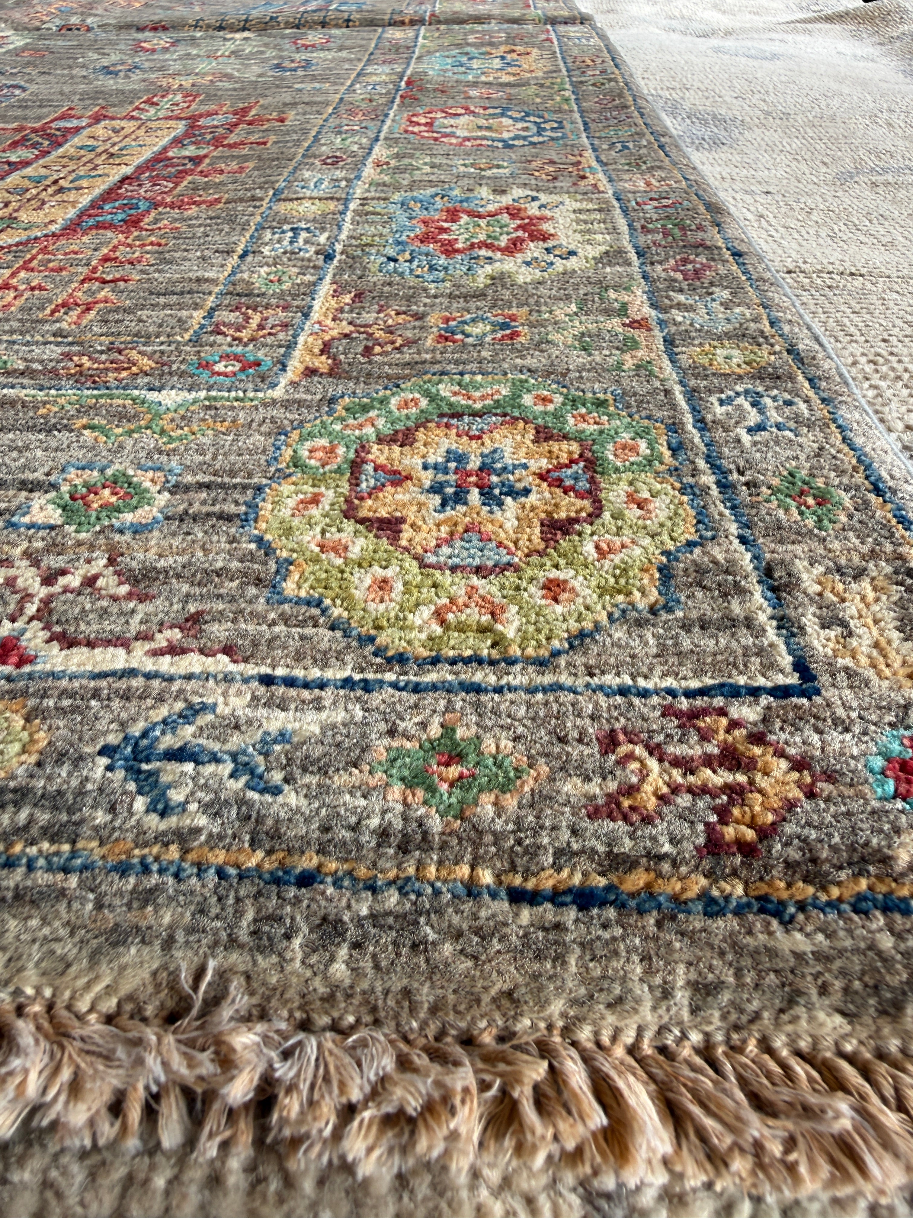 Eimy Forrest 4.2x6.5 Grey Hand-Knotted Sultani Rug