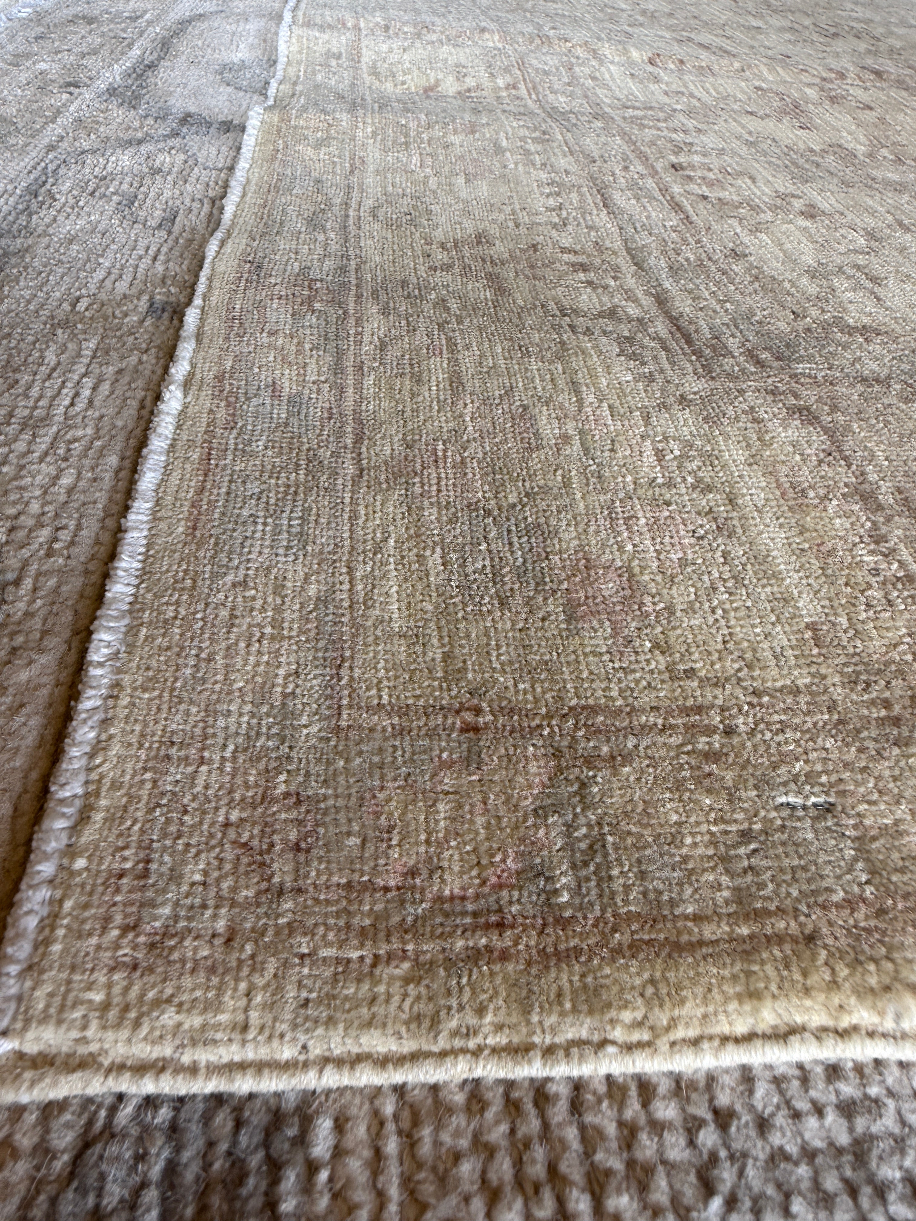 Linda Traxler 4.11x6.7 Light Pink Hand-Knotted Tabriz Rug