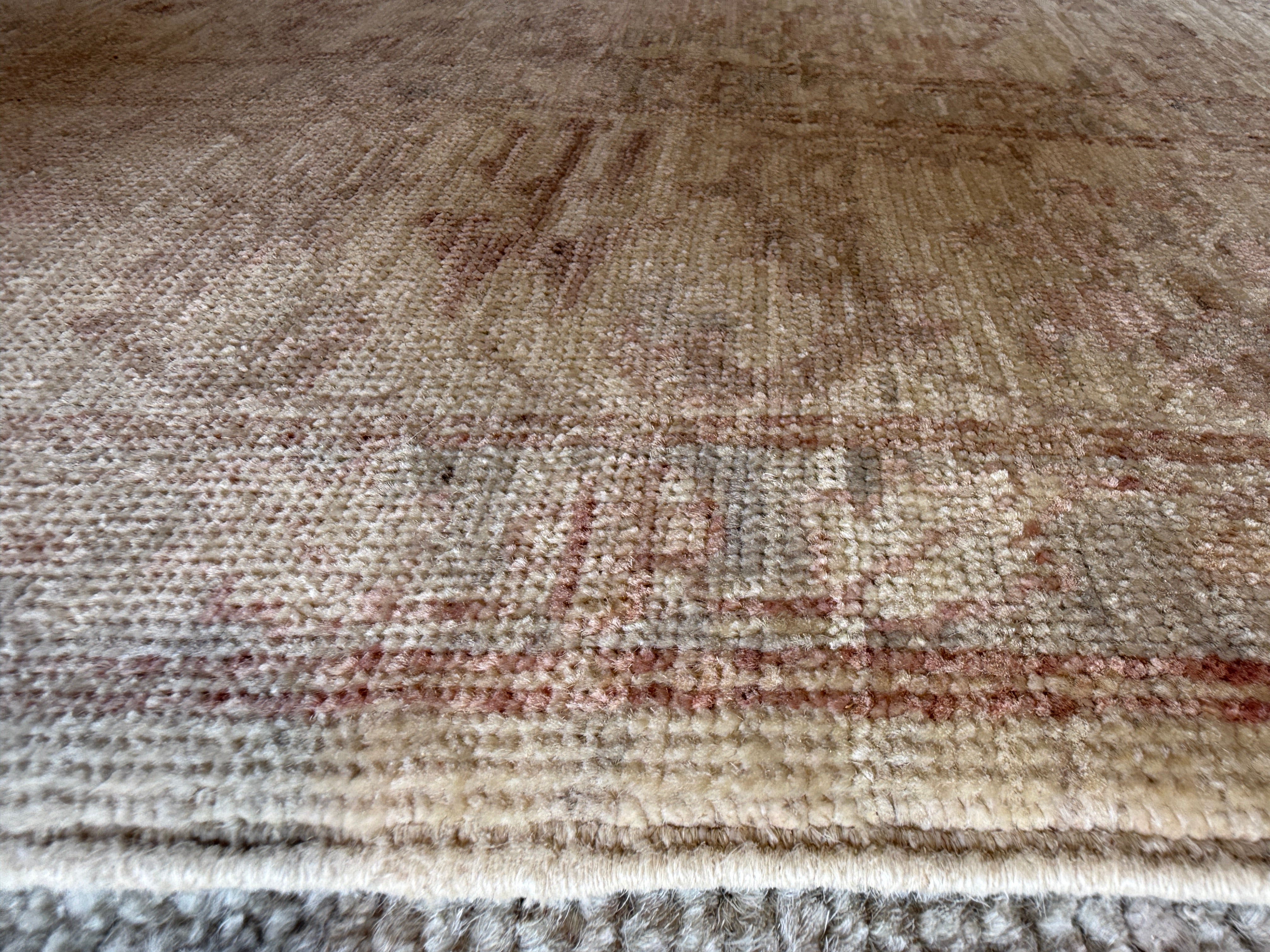 Linda Traxler 4.11x6.7 Light Pink Hand-Knotted Tabriz Rug