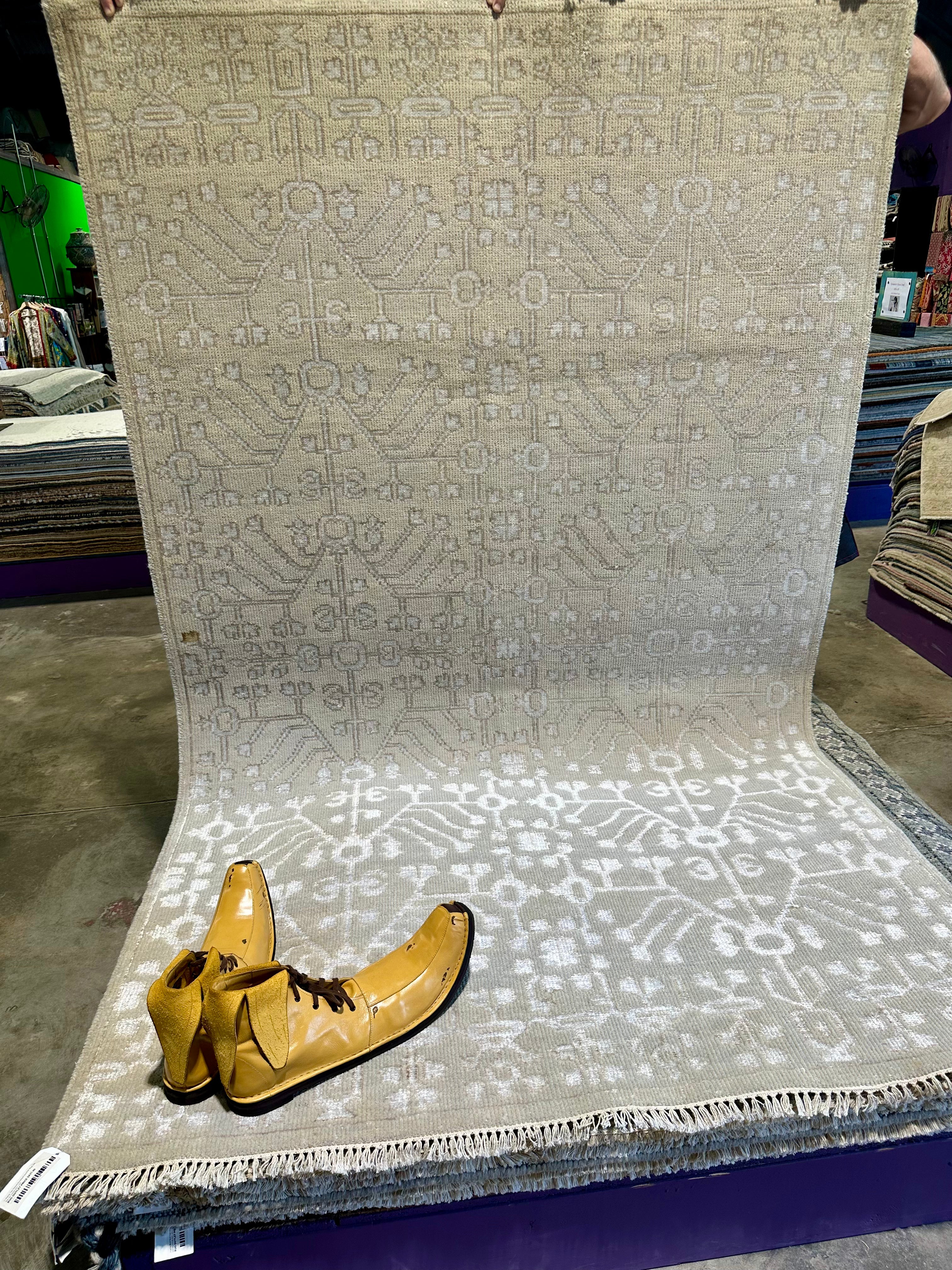 Li Xiang 5x8 Tan Hand-Knotted Oushak Rug