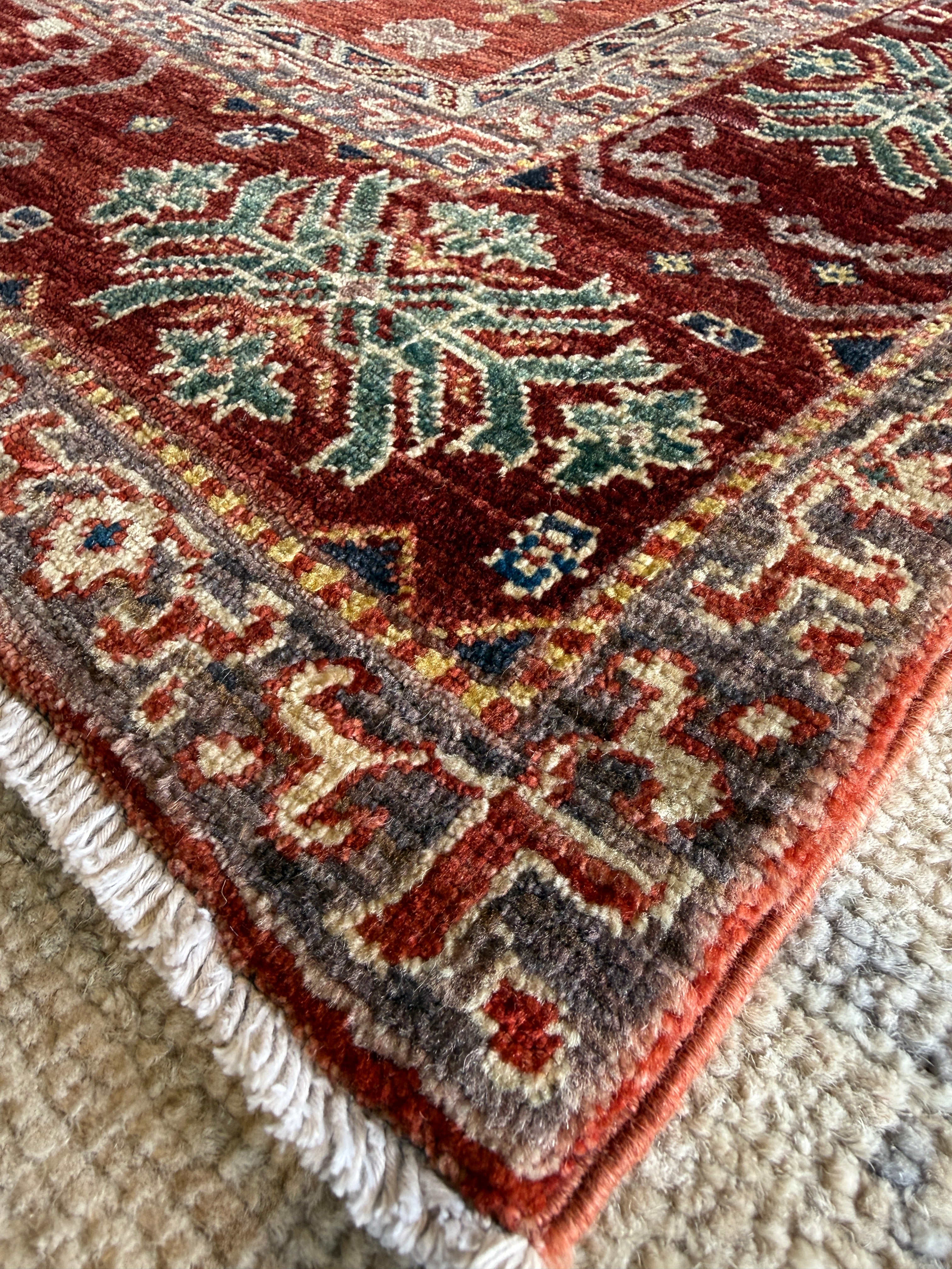 Katrina Rice 5.8x7.11 Red Hand-Knotted Humna Rug