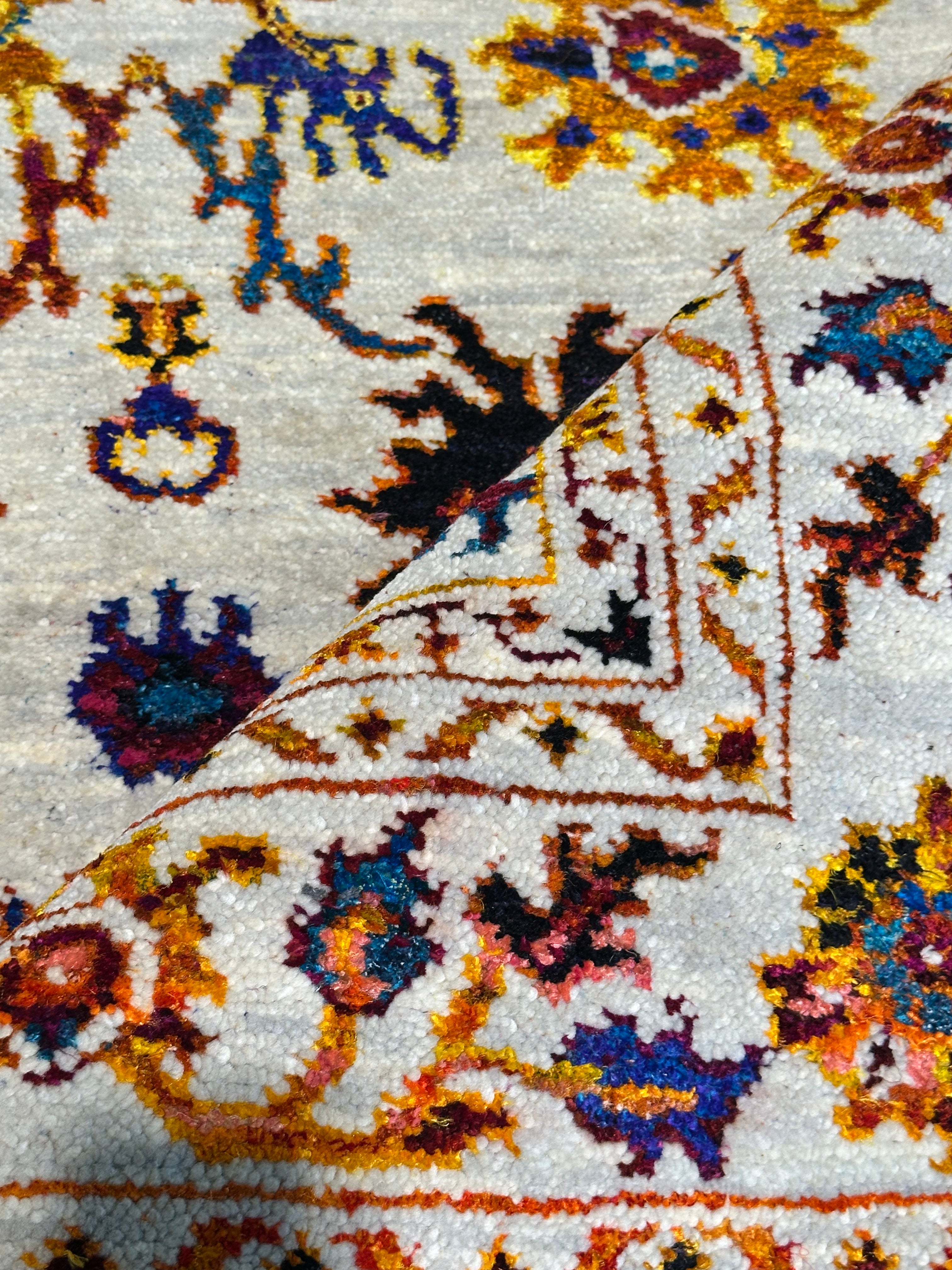 Luann de Lesseps 5x8.3 Tan and Rust Hand-Knotted Oushak