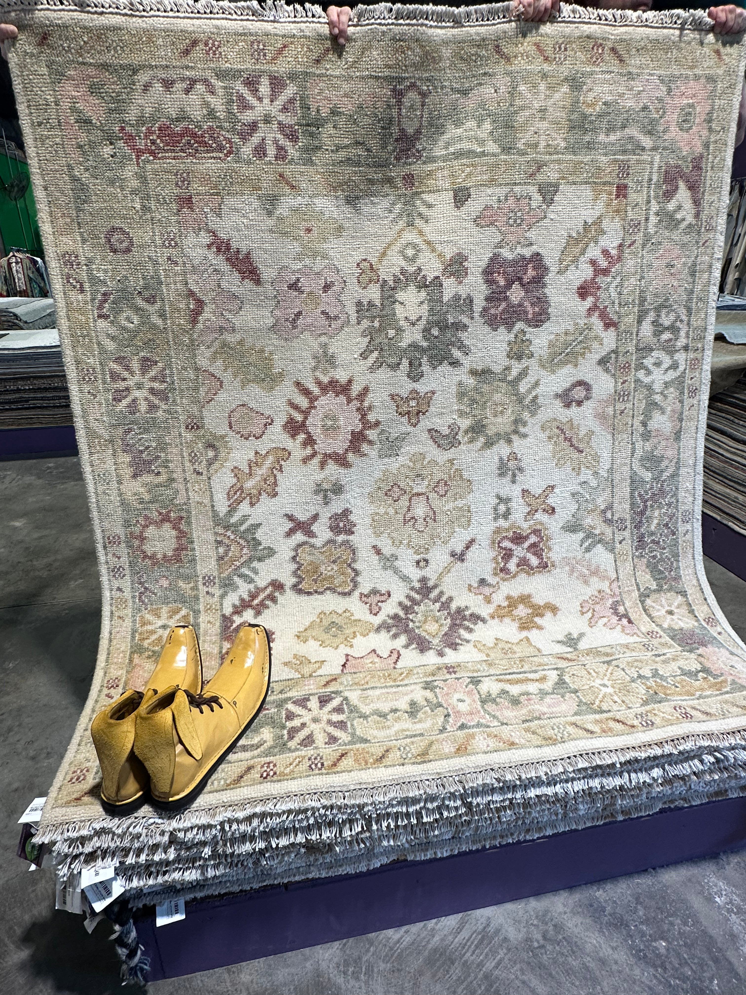 Kaylee 5.3x6 Light Green Hand-Knotted Oushak Rug