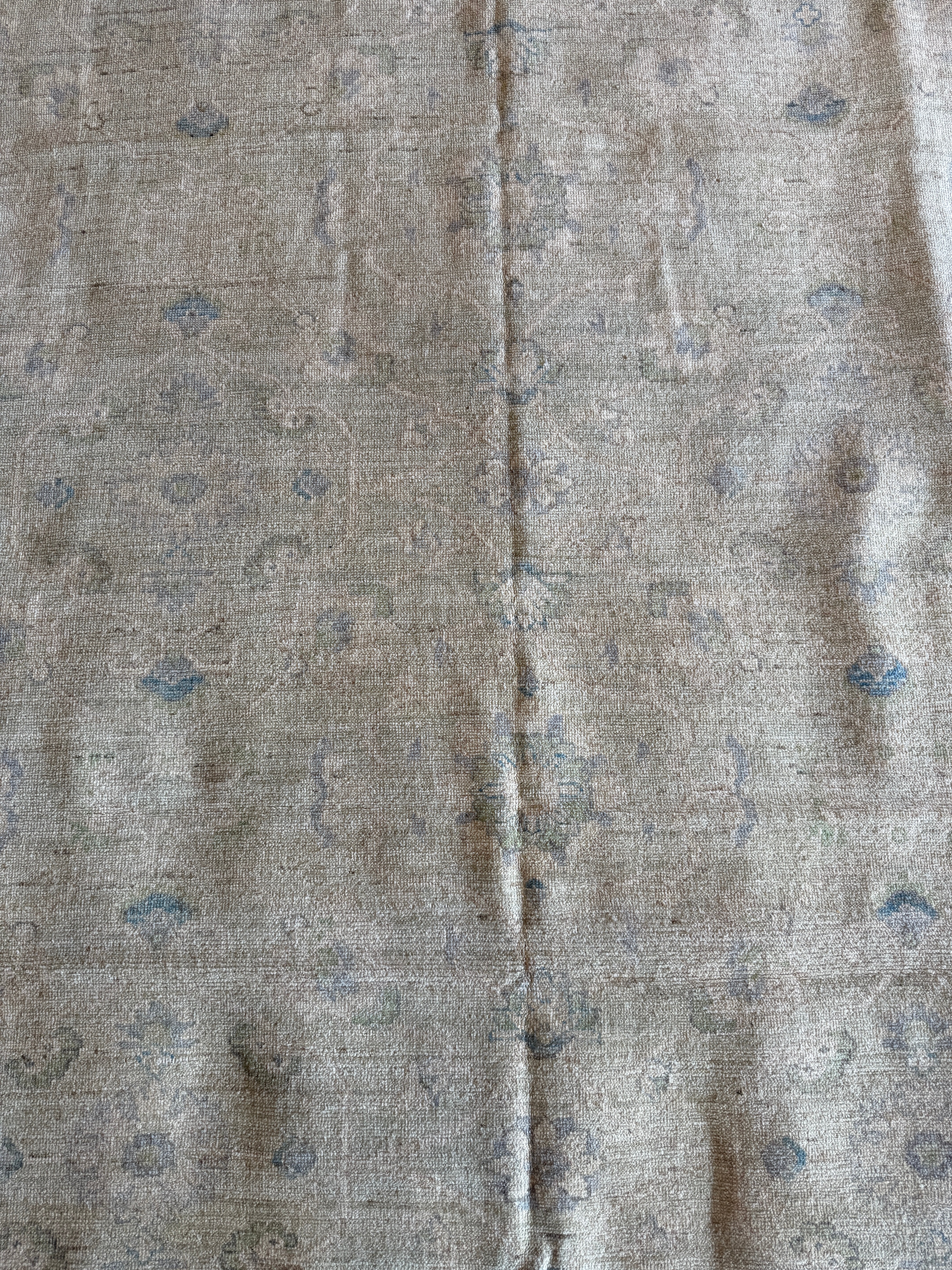 Joy Sunday 8.10x11.9 Green Afghani Whitewashed Oushak