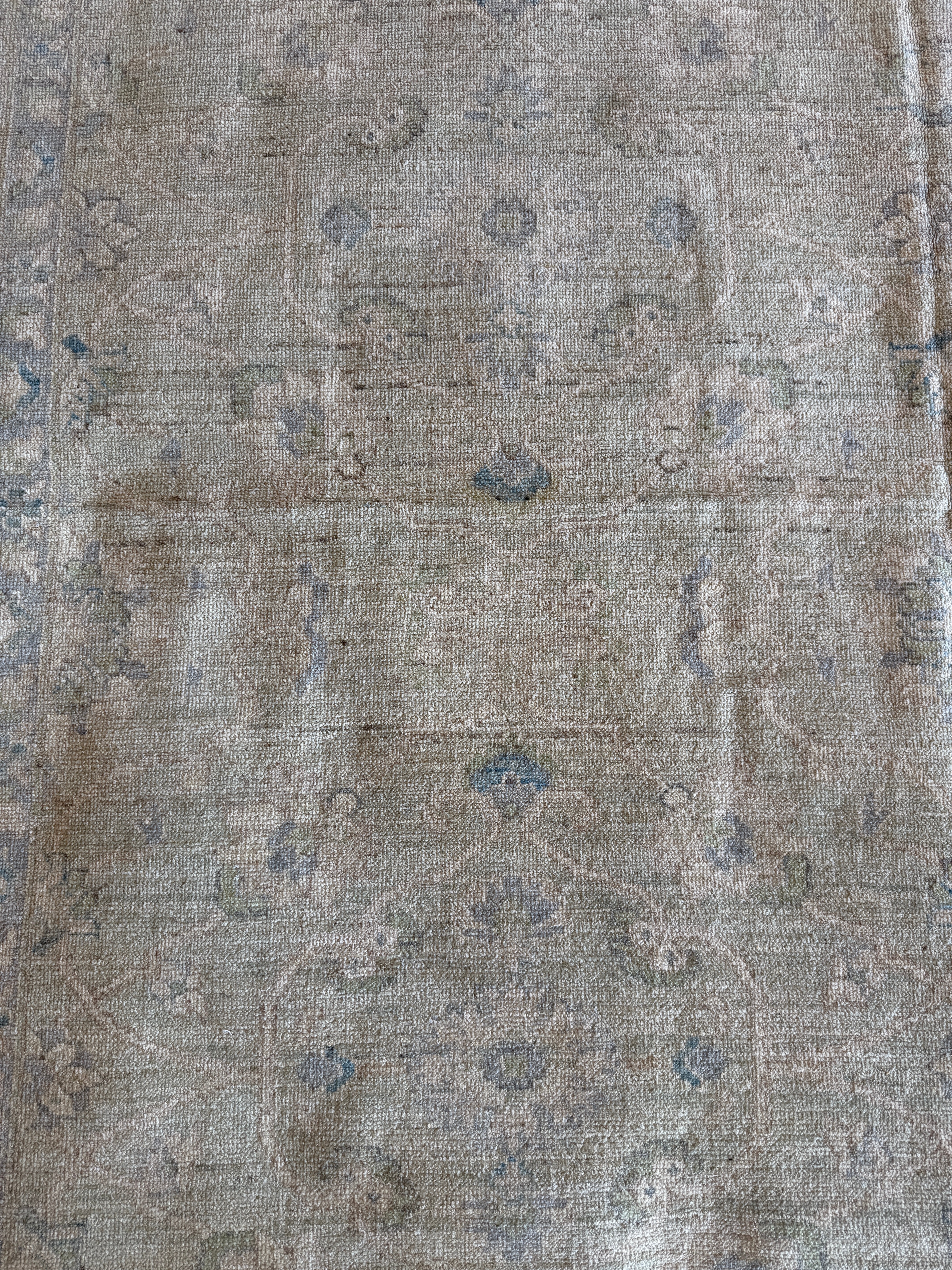 Joy Sunday 8.10x11.9 Green Afghani Whitewashed Oushak